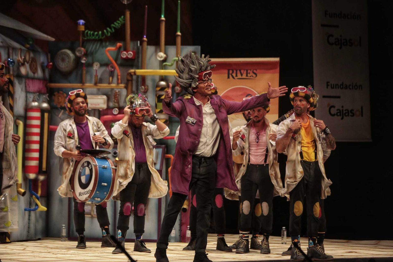 Comparsa "Me meto o no me meto".