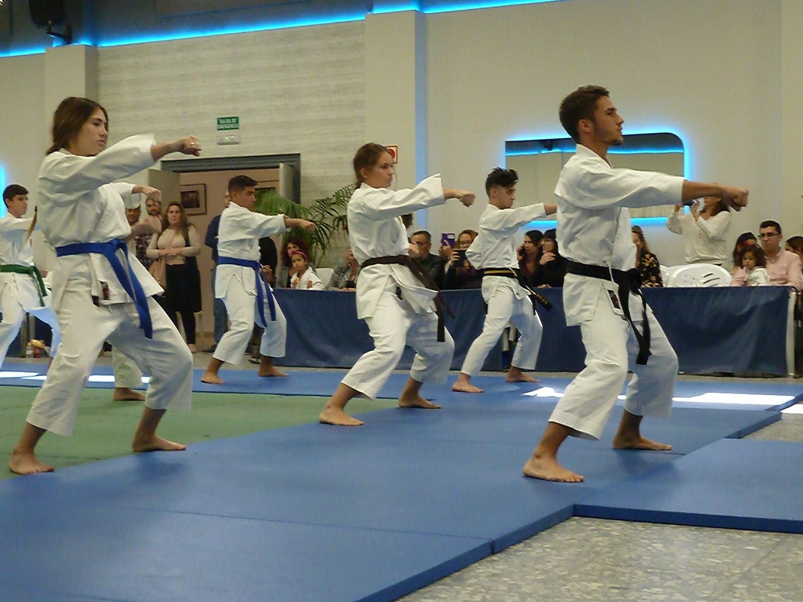 XII Gran Gala Solidaria de Artes Marciales en el Club Nazaret