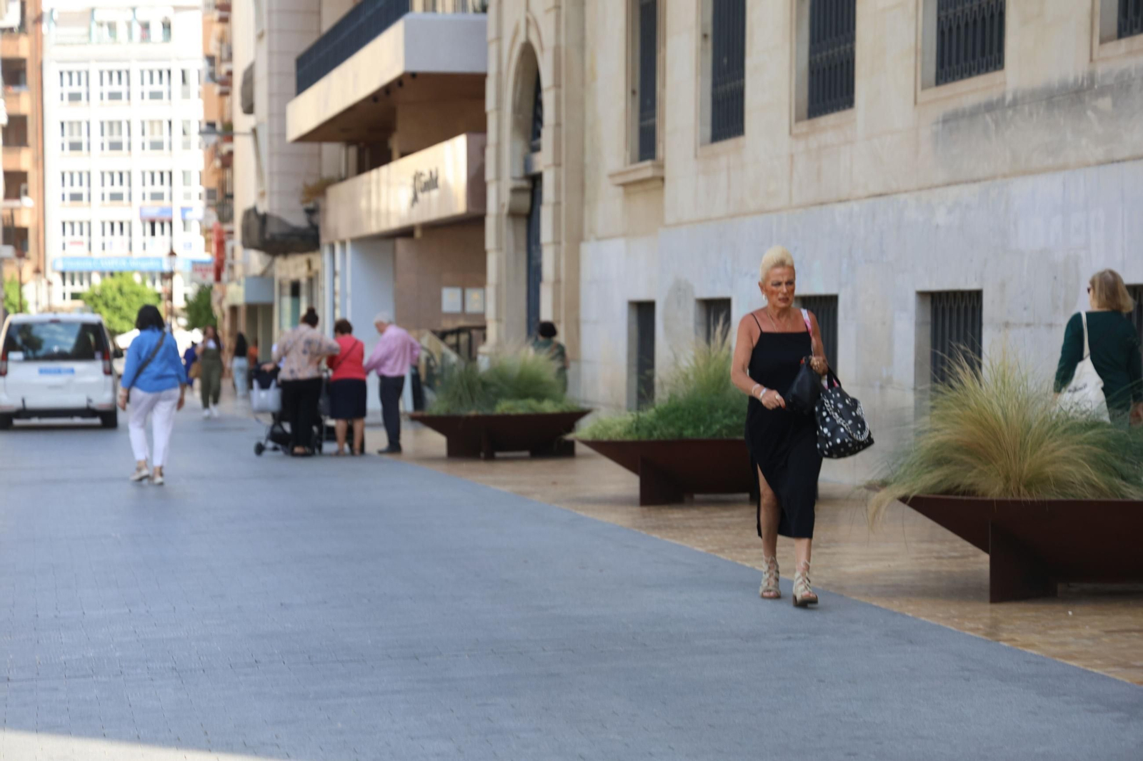 Ambiente en la Plaza de Las Monjas en la mañana de este martes.