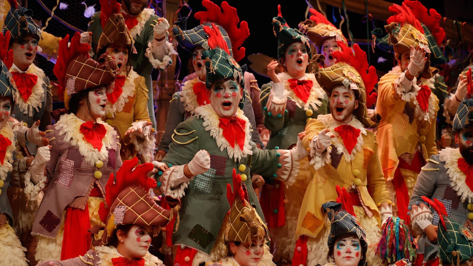 Búscate entre las mejores imágenes de la tercera semifinal del COAC 2025