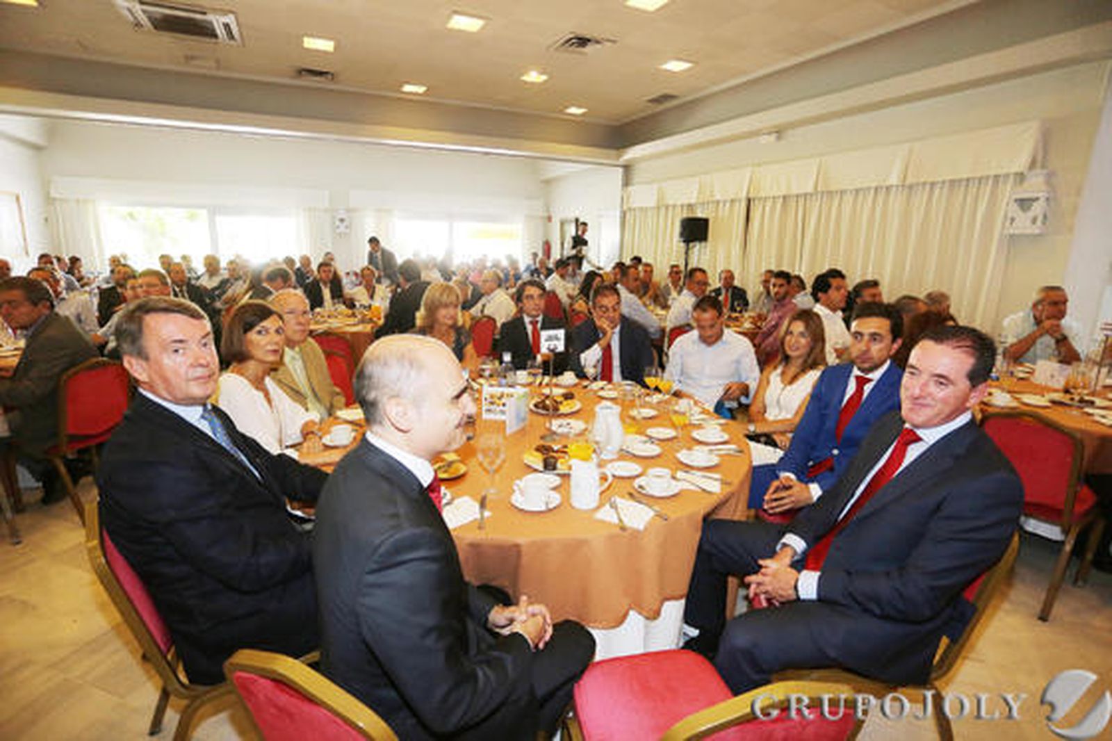 José Pedro Gómez, Jan Pettersen, Carla Puerto, Bartolomé Vergara, Carmen Pina, Juan José Navarrete, Javier González, José Viva, Fabiola Rondán, Manuel Jesús Macías y Pedro López

Foto: Pascual