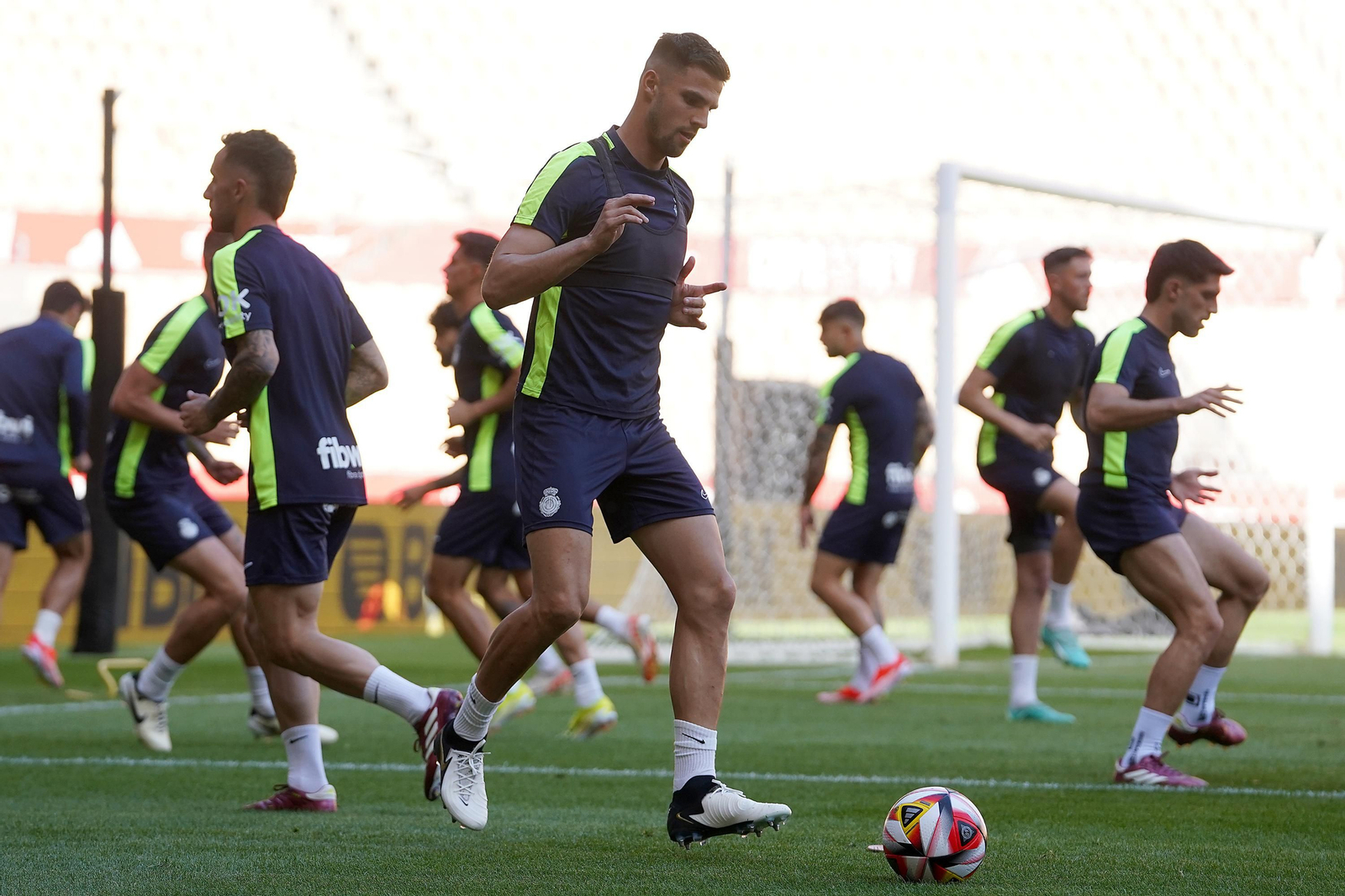 Imágenes del buen ambiente entre el Athletic y el Mallorca