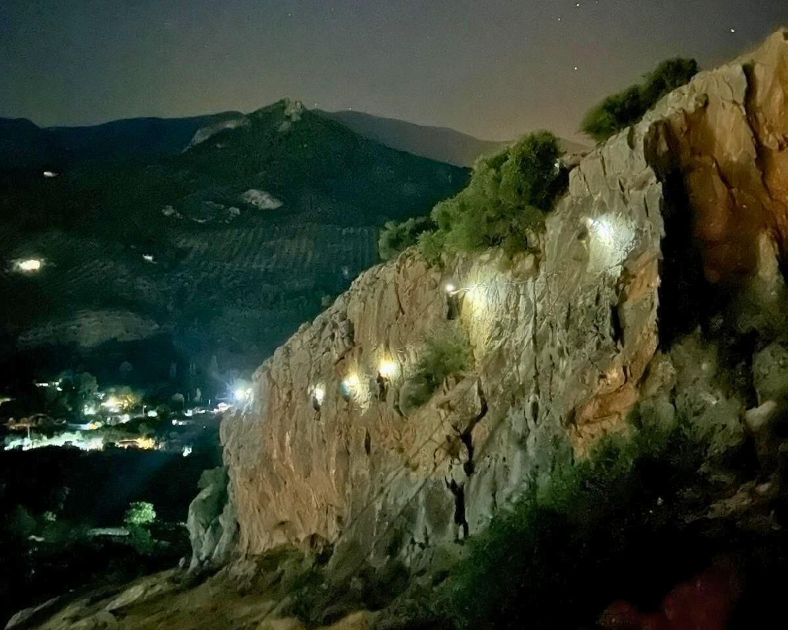 La Vía Ferrata Fuente de la Peña en Jaén en imágenes: adrenalina, naturaleza y vistas de ensueño La Vía Ferrata Fuente de la Peña en Jaén en imágenes: adrenalina, naturaleza y vistas de ensueño