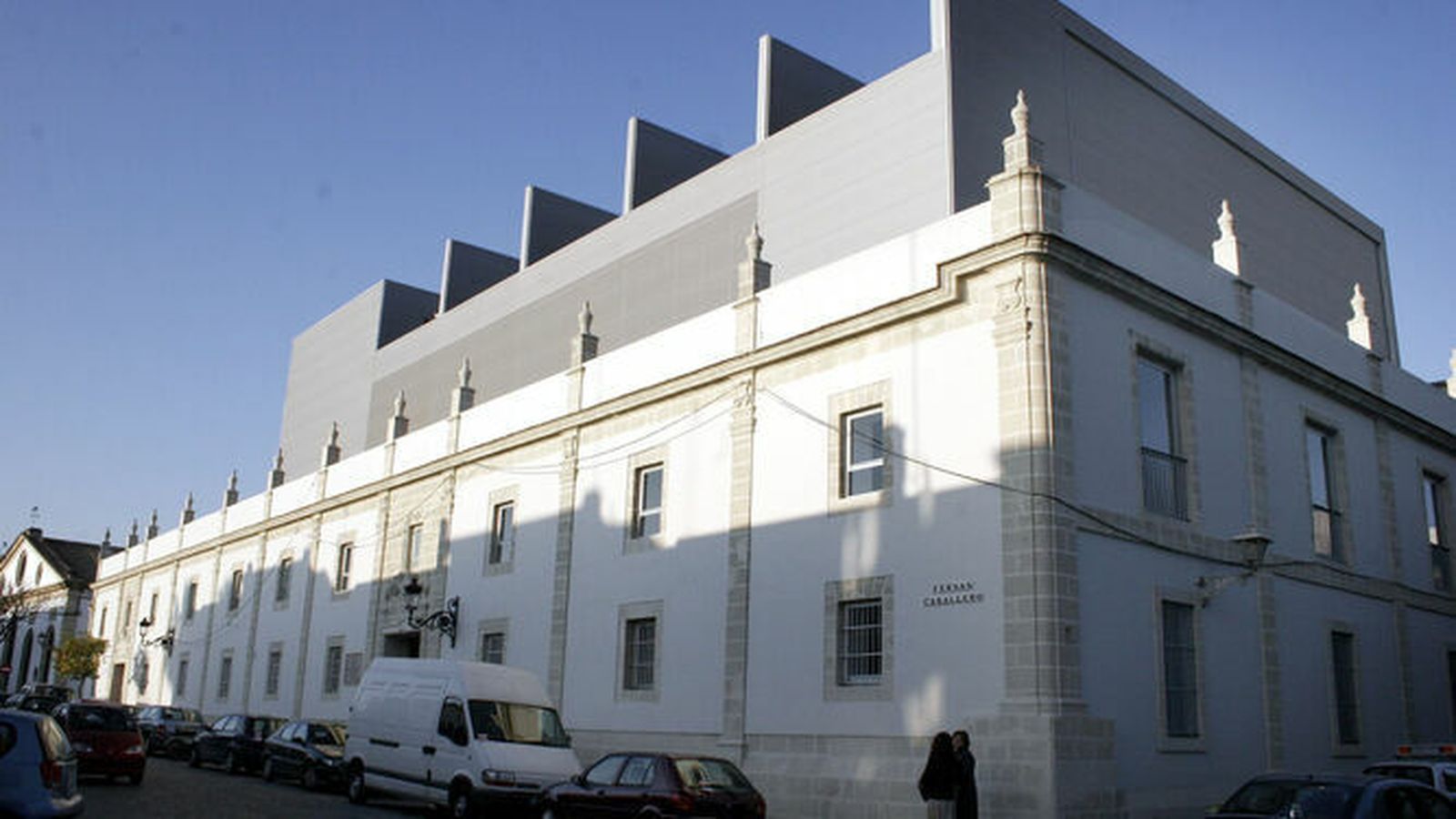 Imagen del exterior del teatro municipal Pedro Muñoz Seca, en la plaza del Polvorista, donde las taquillas estarán abiertas todas las tardes de esta semana desde las 18:00 horas hasta las 20:00 horas.