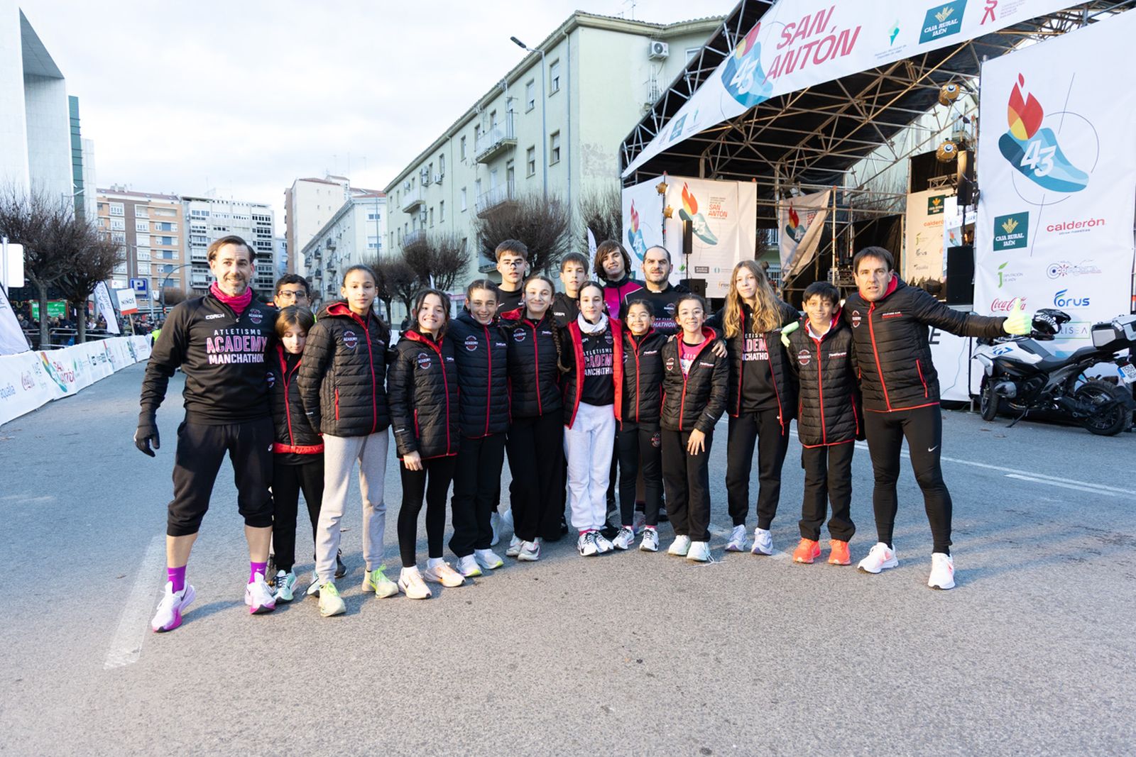 En imágenes: ambiente de gala en la infantil de la 43 edición de la Carrera de San Antón 2026