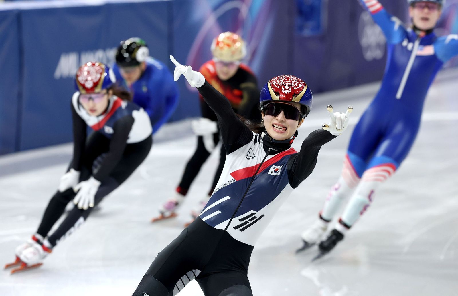 Las mejores fotos de los Juegos Olímpicos de invierno Milán Cortina d'Ampezzo 2026 | Jornada 15