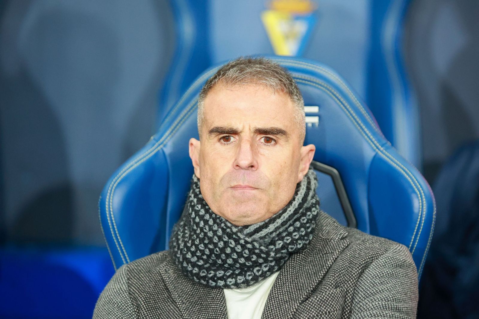 Garitano, con rostro serio.