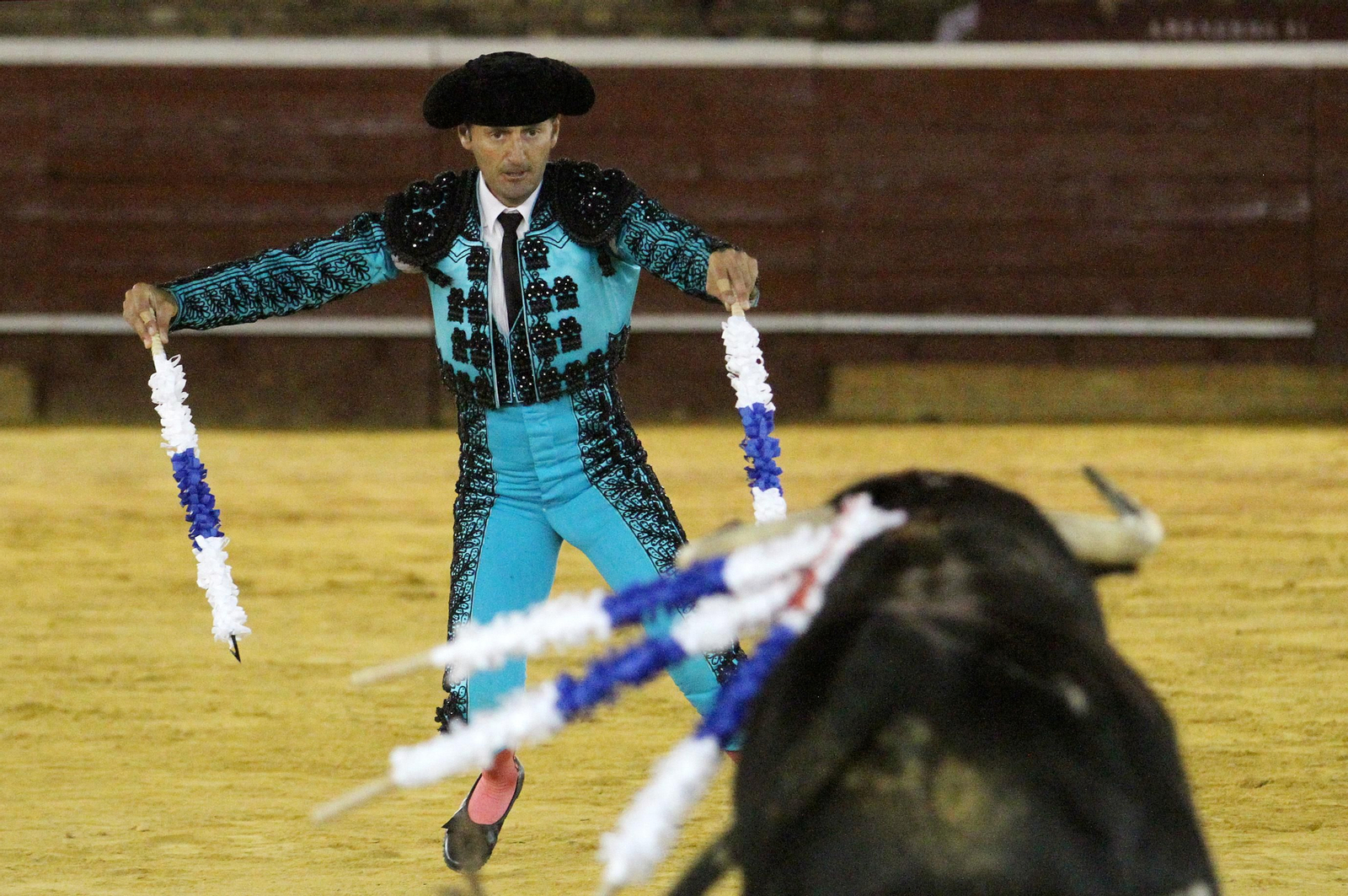 Faena de Alfonso Cadaval en la Plaza de toros La Merced