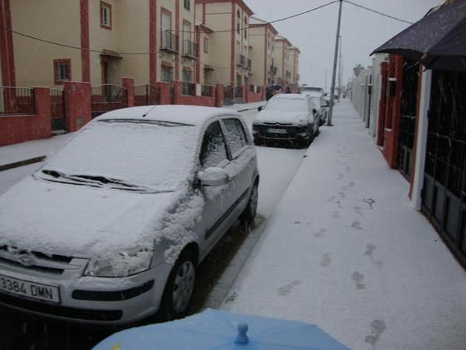 Nevada intensa en las calles de Burguillos.

Foto: José Manuel