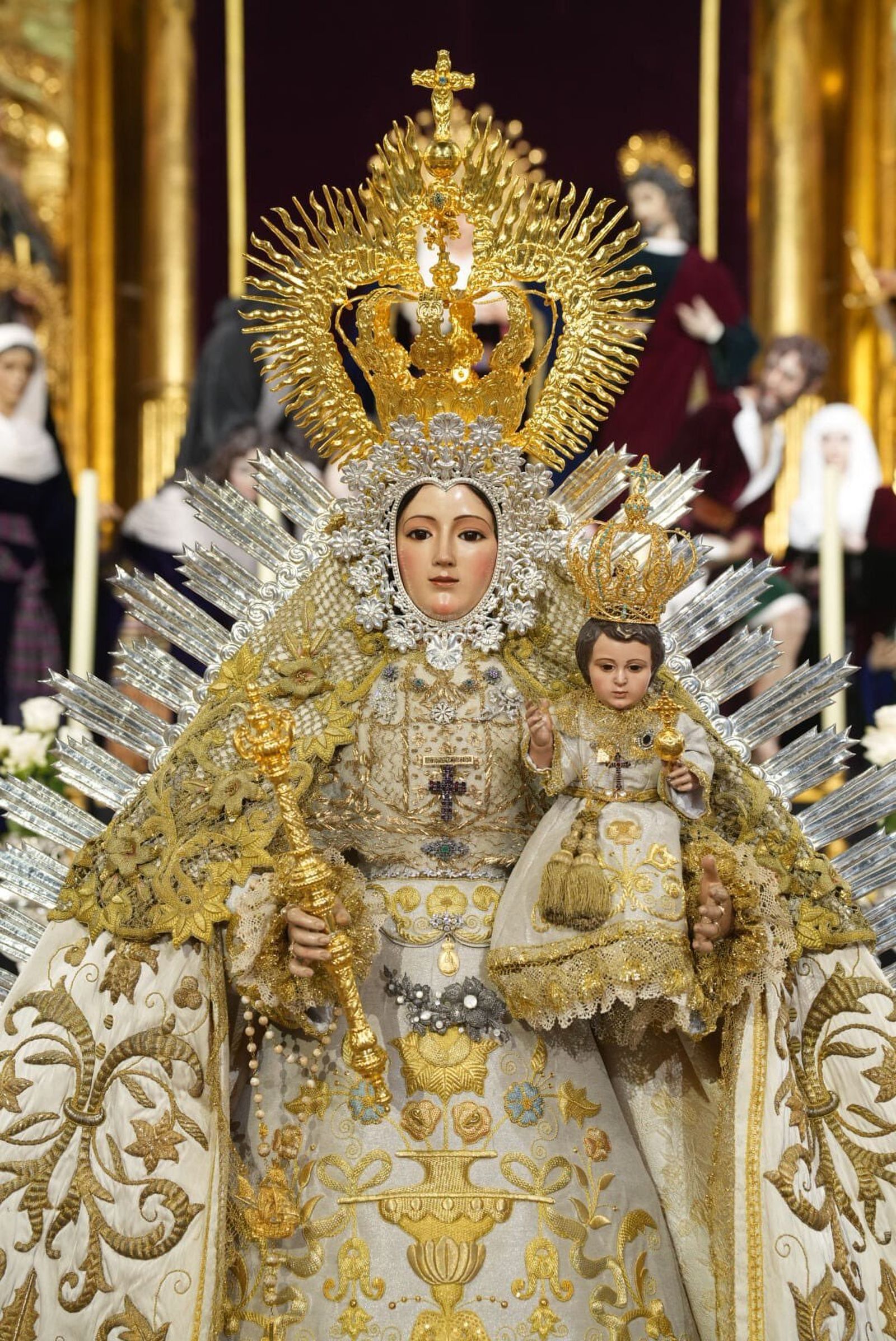 La Virgen de Araceli en besamanos