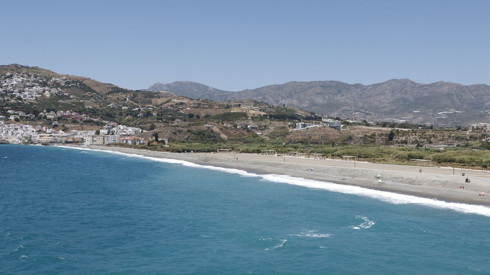 Vista-Playa-Guardia-Salobrena-Penon_1569453981_137810578_1200x675