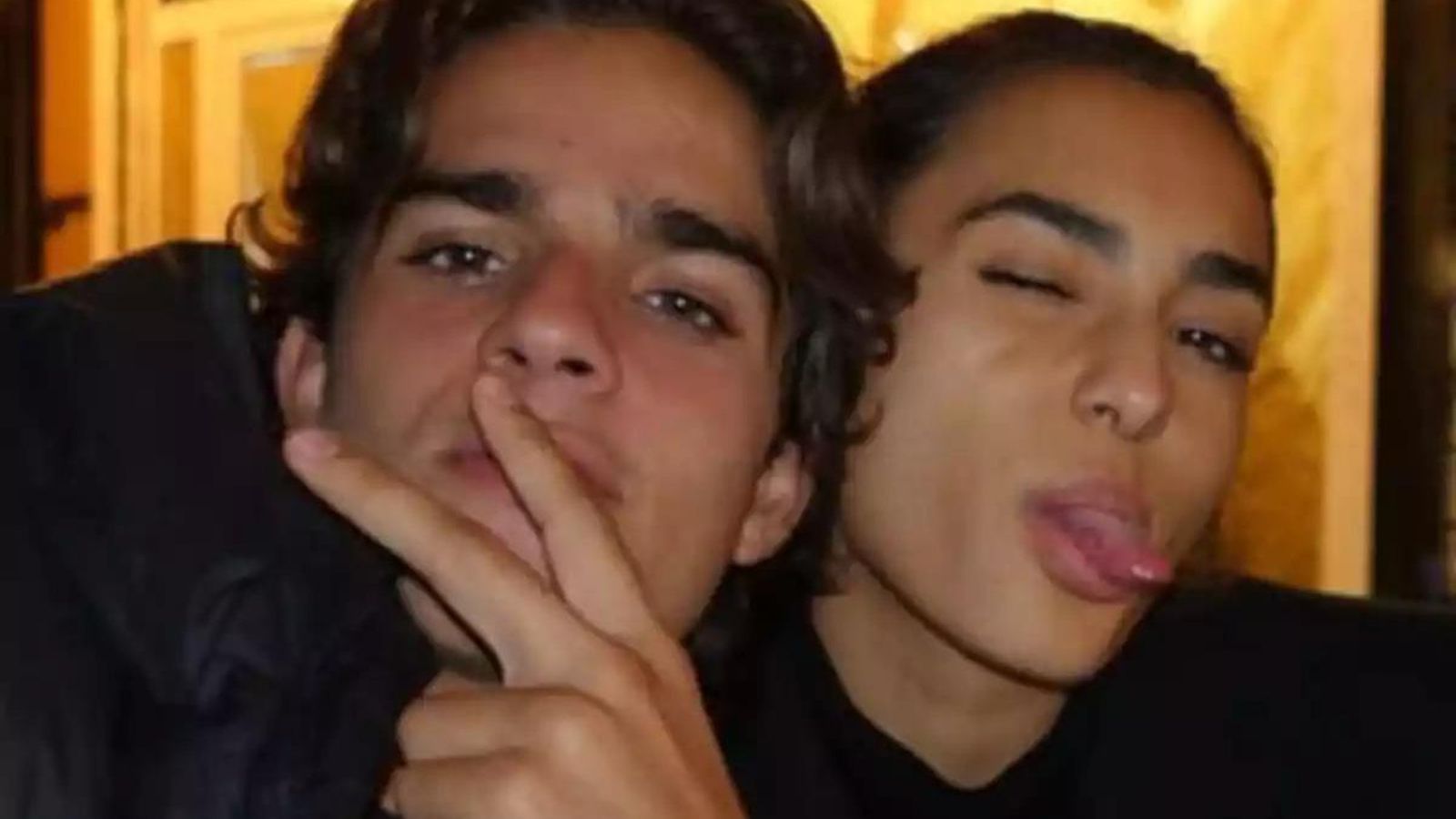 Pedro Antonio Lazaga mantiene una relación sentimental con Lucía Cepeda Molina, la hija de Alba Molina.
