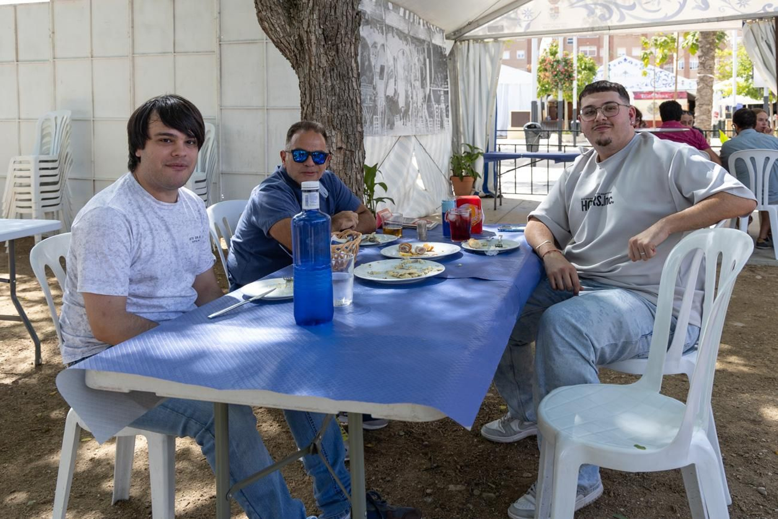 Música, risas y buen ambiente en la Feria de Andújar en su jornada de día