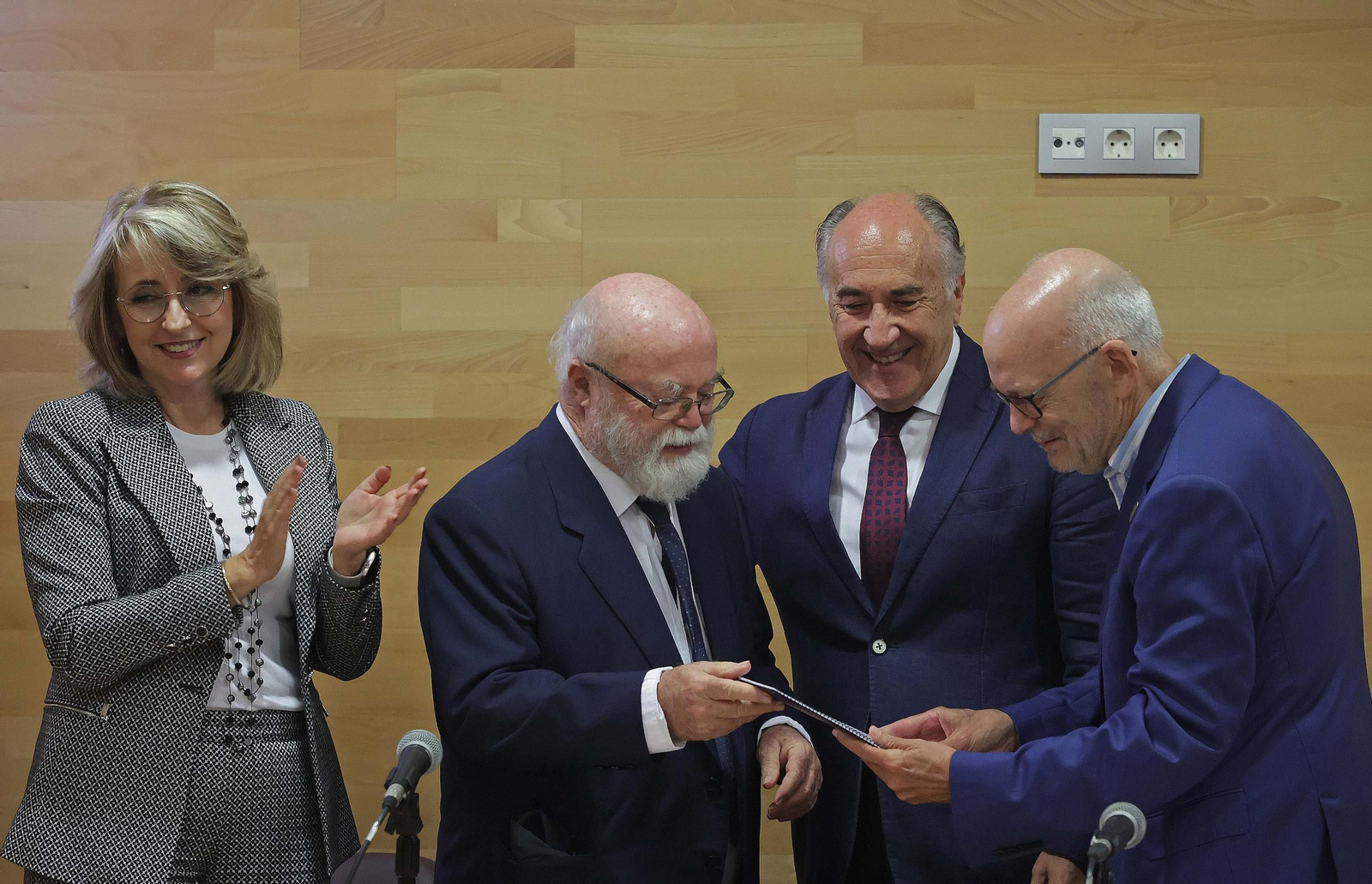 Fotos del X aniversario del centro documental José Luis Cano en Algeciras