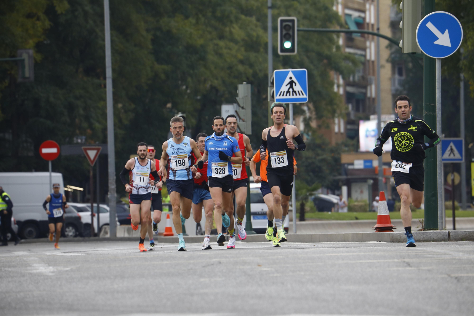 Las mejores imágenes de la carrera popular Trinitarios de Córdoba 2023