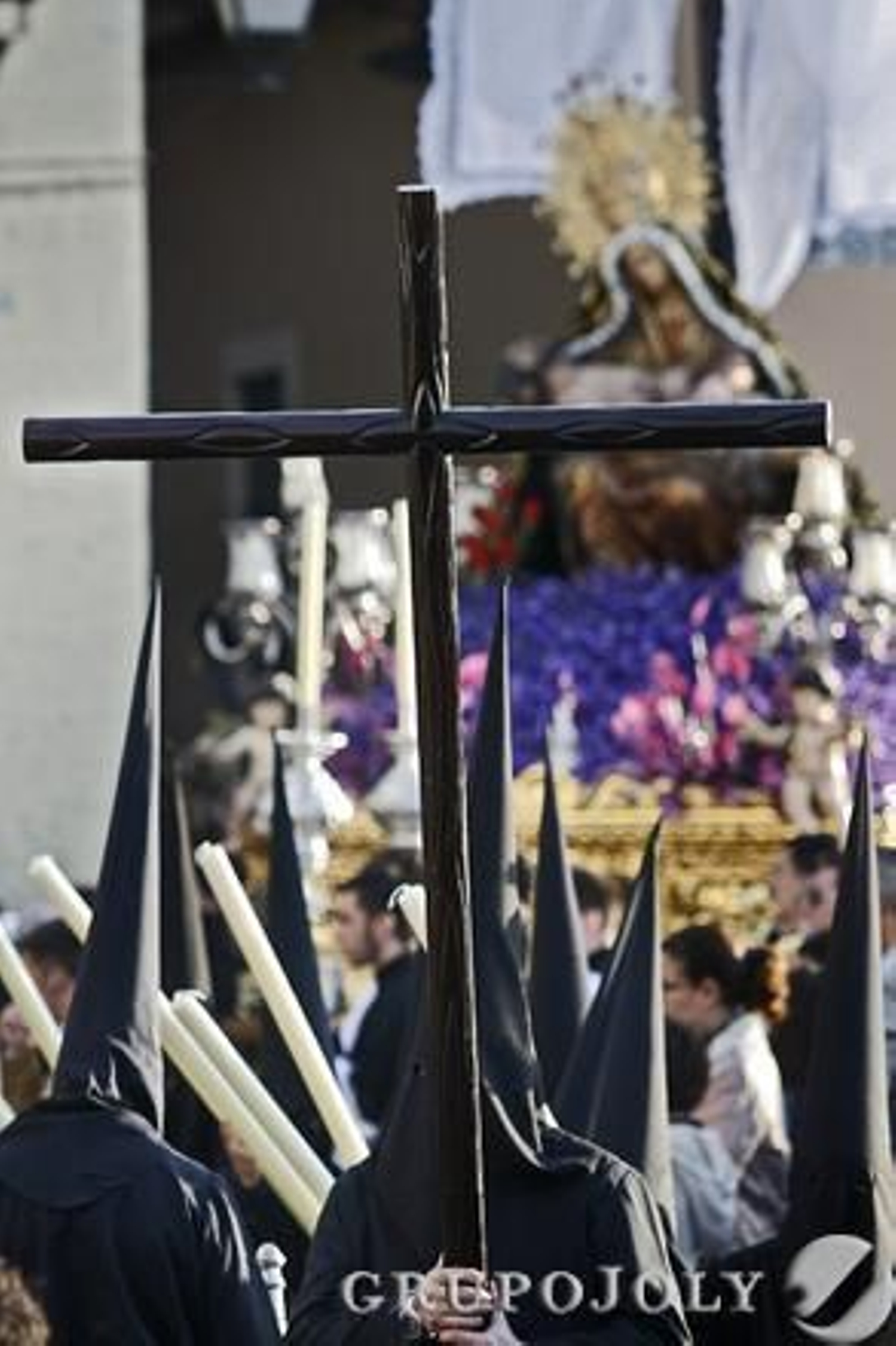 Venerable Cofradía de Penitencia de Nuestra Señora de las Angustias y San Nicolás de Bari.

Foto: Joaquin Pino