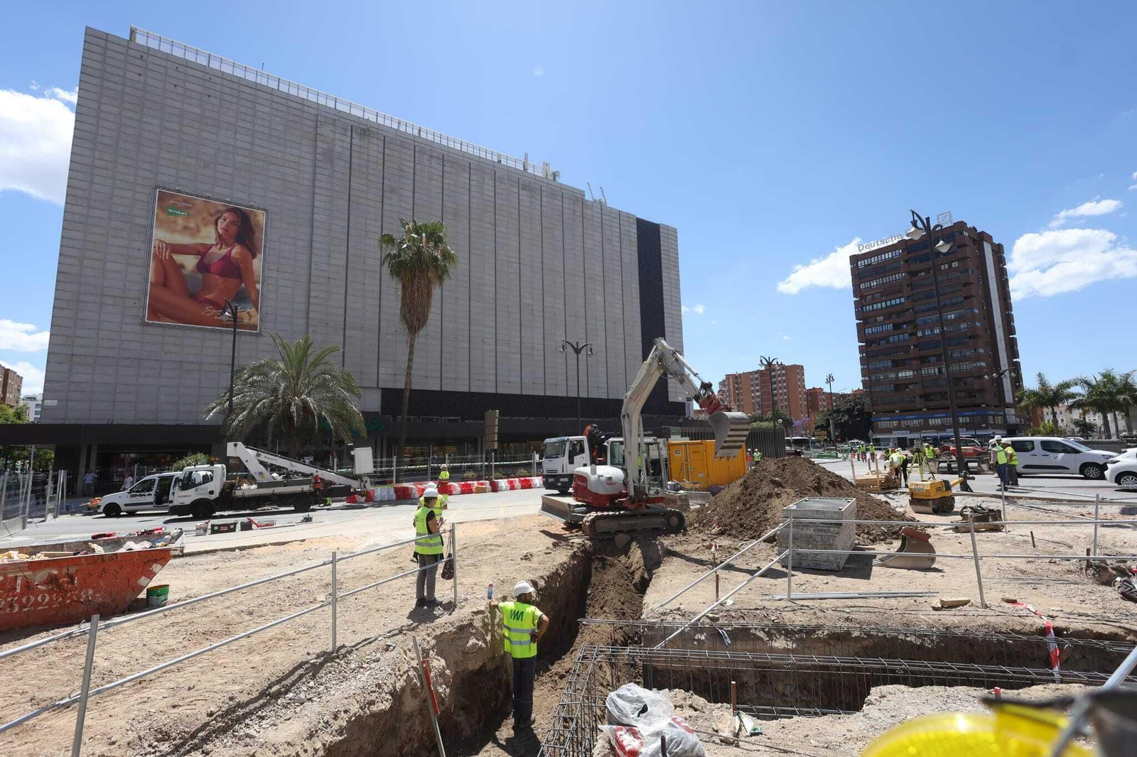Obras del Metro en Armengual de la Mota. Obras del Metro en Armengual de la Mota.