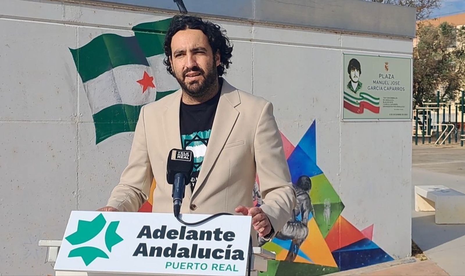 Antonio Gil, candidato de Adelante Andalucía , presenta sus propuestas para Puerto Real