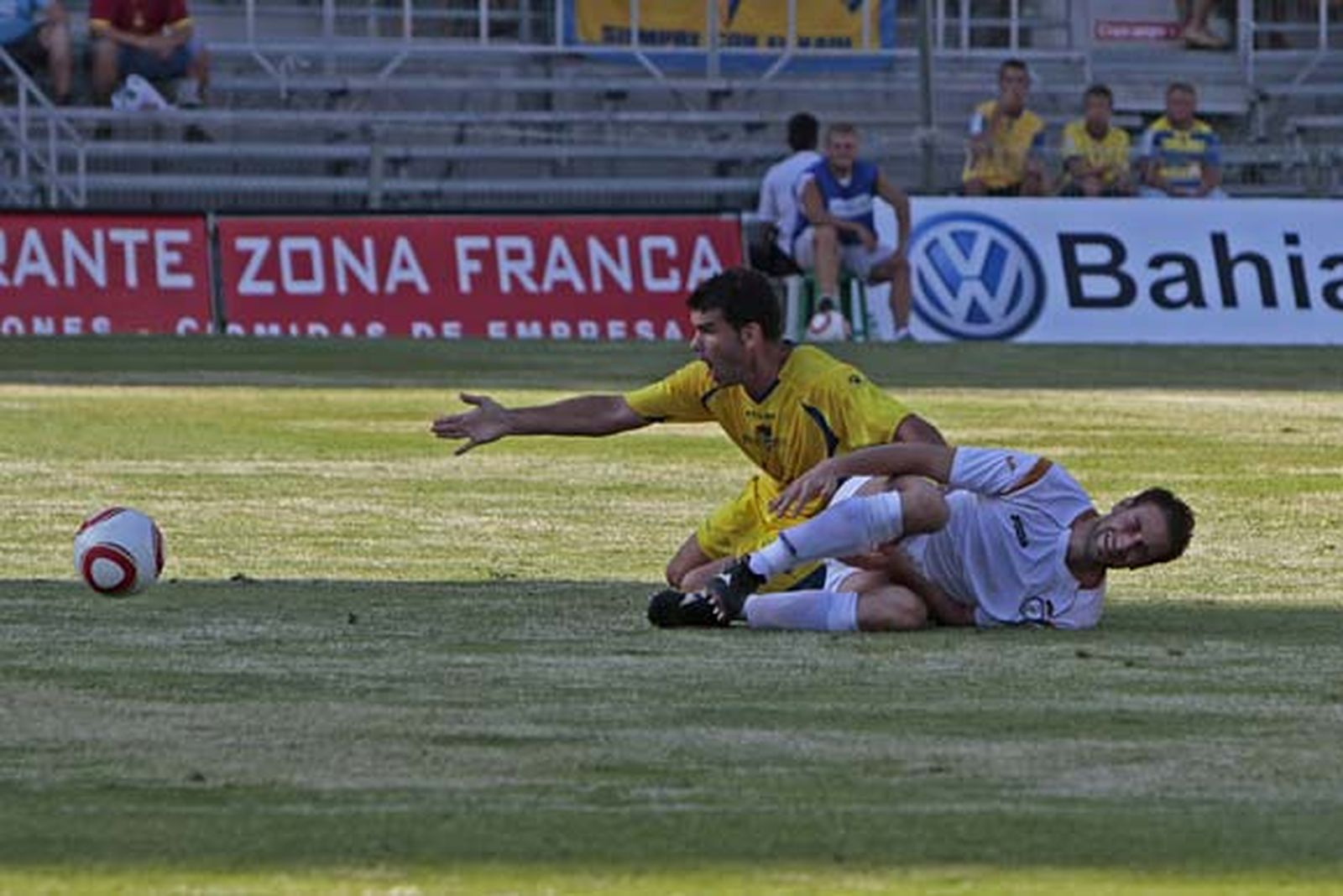 El Cádiz gana en casa el primer partido de la liga

Foto: Lourdes de Vicente