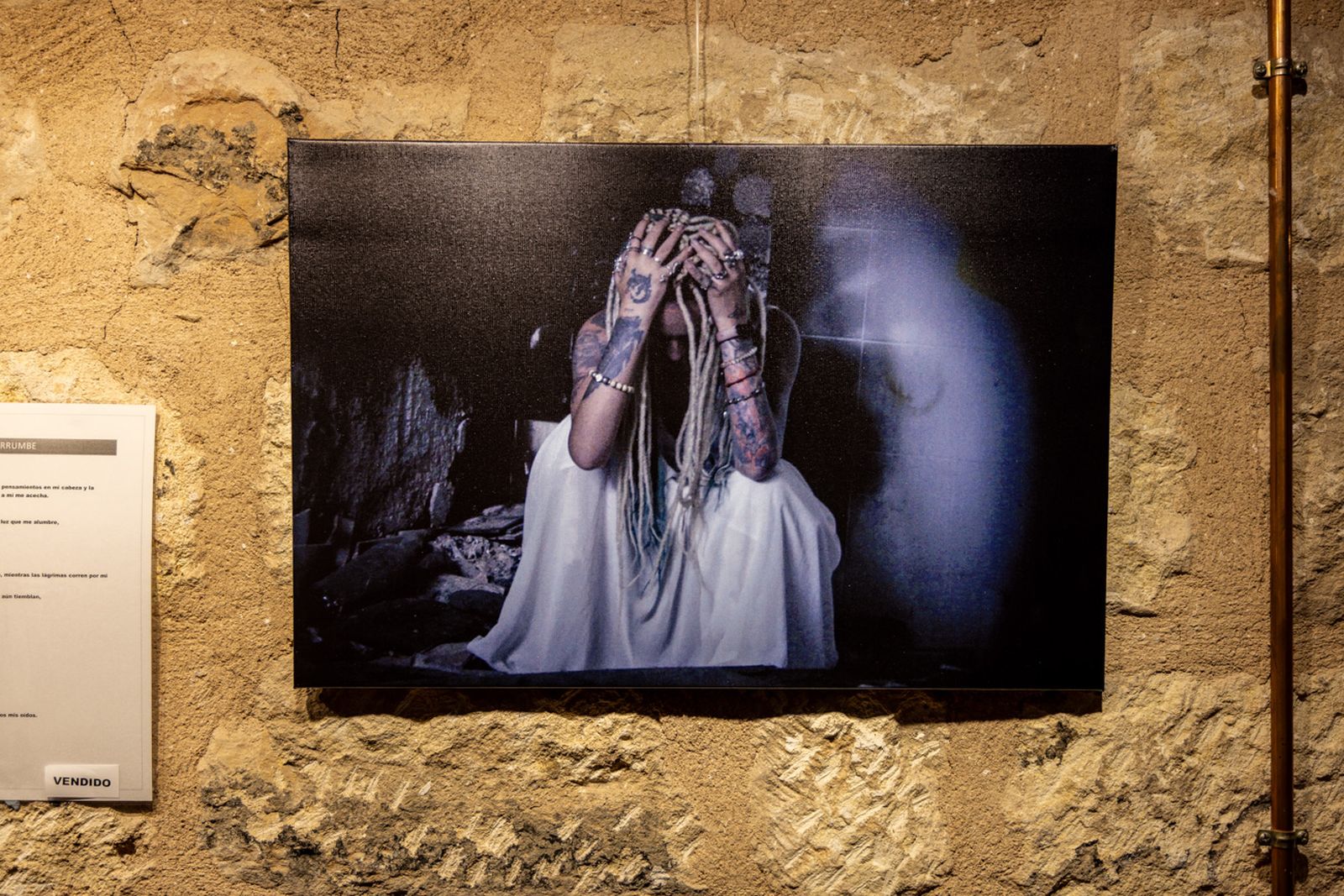 Una mirada al alma en blanco y negro: la exposición de fotografía que conmueve a Jaén, en imágenes