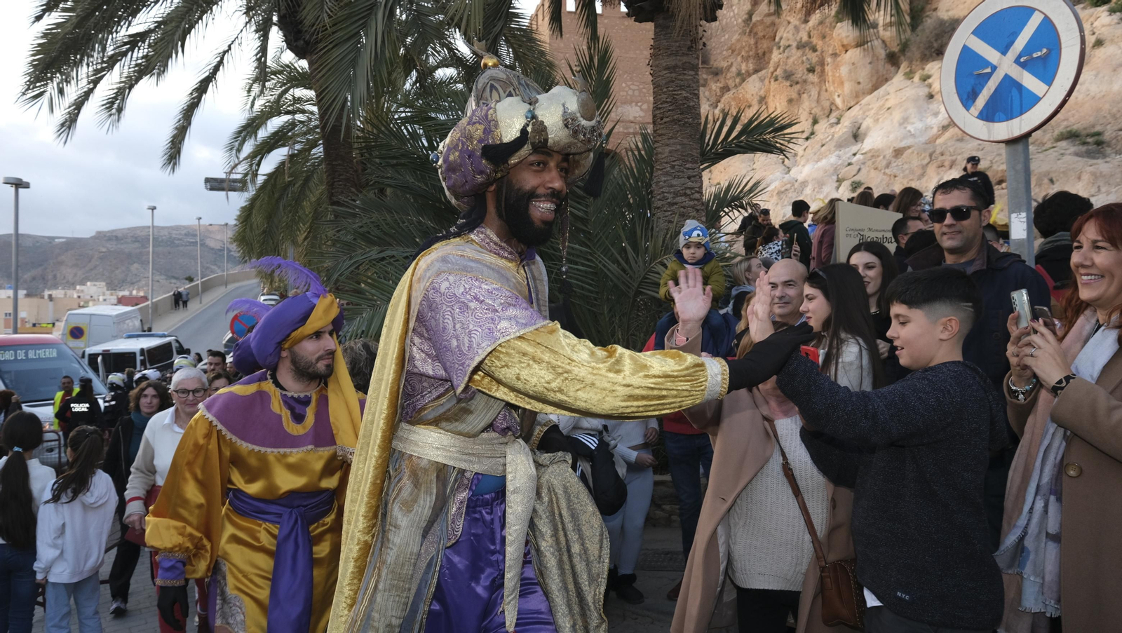 Imágenes de la Cabalgata de los Reyes Magos en Almería