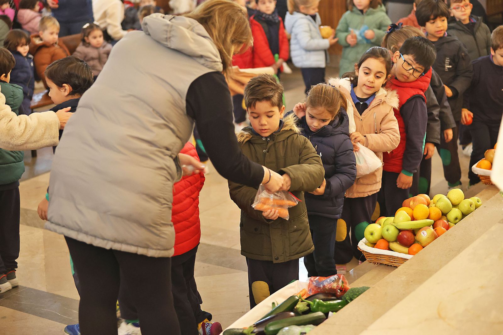 Imágenes de la visita de los niños del colegio Maristas a San Sebastián
