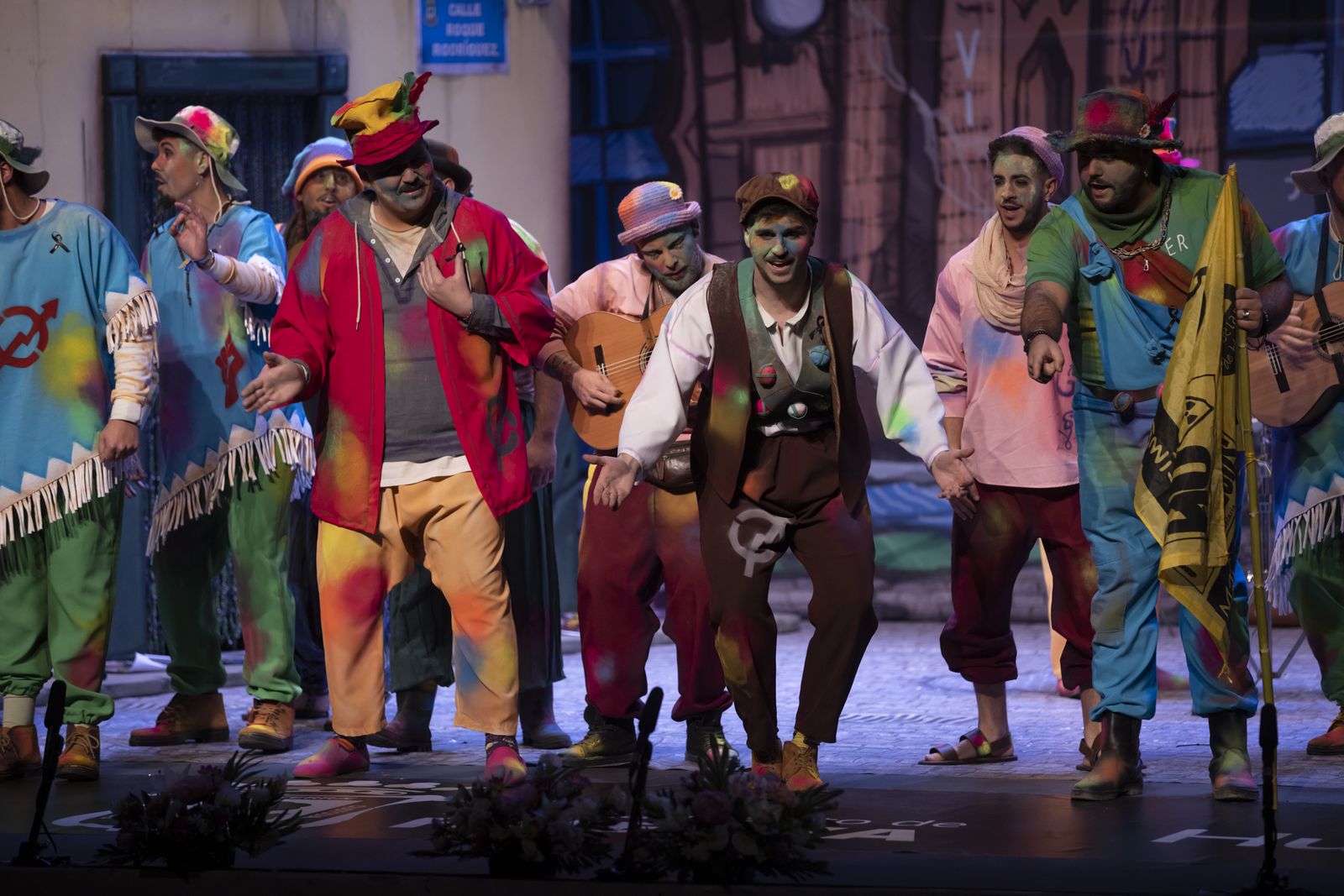 Imágenes de la actuación de la comparsa de Huelva "Los garrapatas" en el Carnaval Colombino