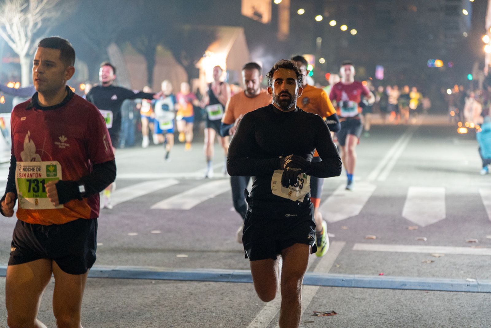 En imágenes: búscate en tu llegada a meta de la Carrera de San Antón 2026 (6)