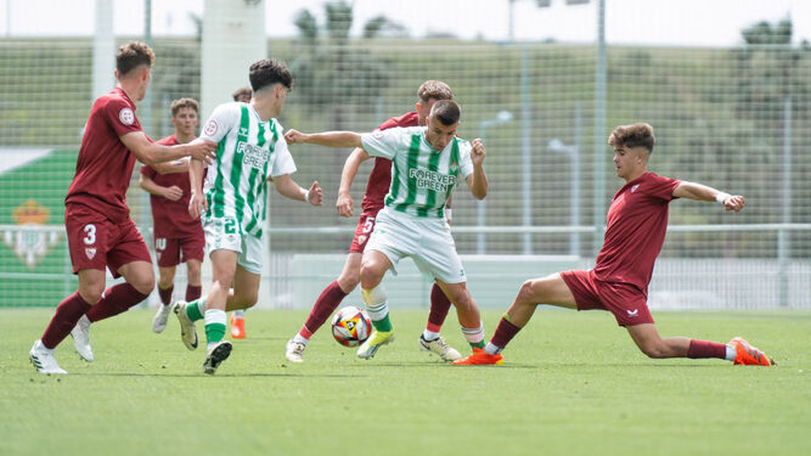 Imagen de un Betis-Sevilla juvenil.