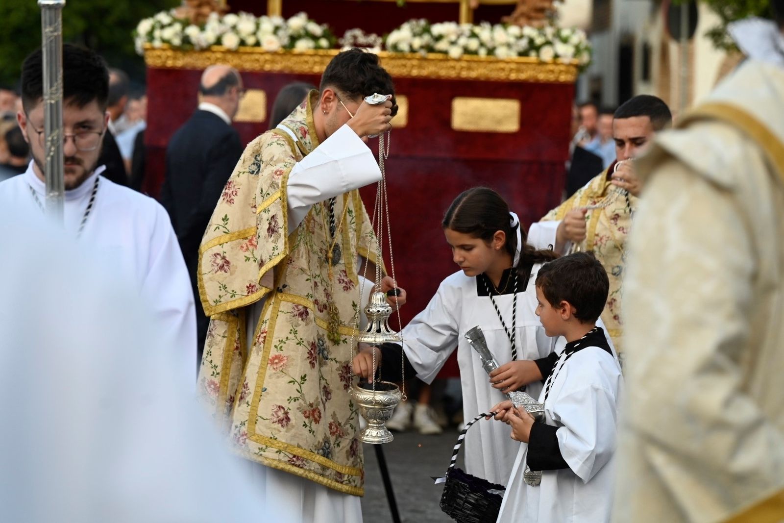 La procesión del Corpus Christi en Cañero, en imágenes