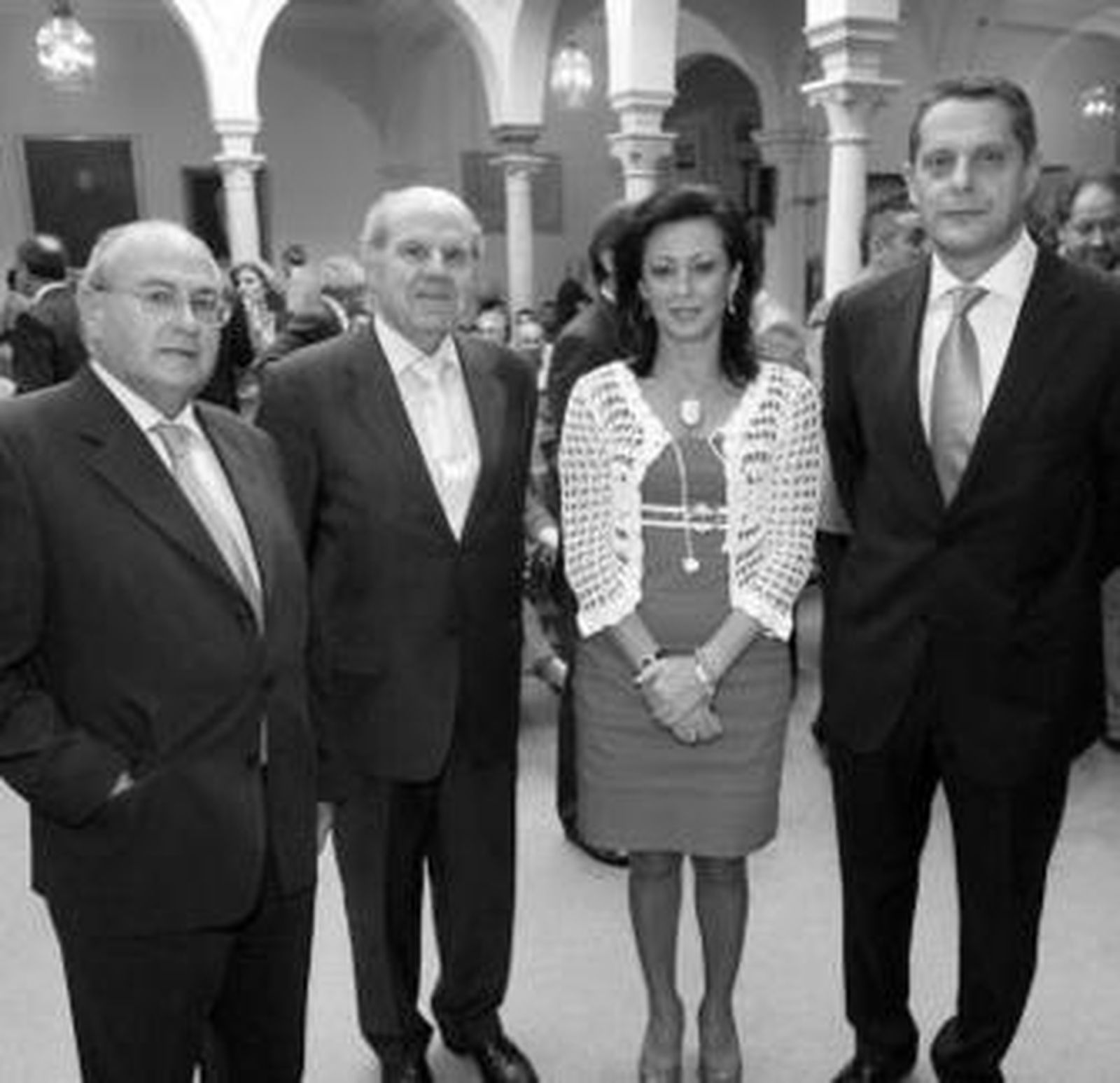 Criado, Alonso Baquer, Jiménez y Álvarez-Espejo, en la Real Academia.