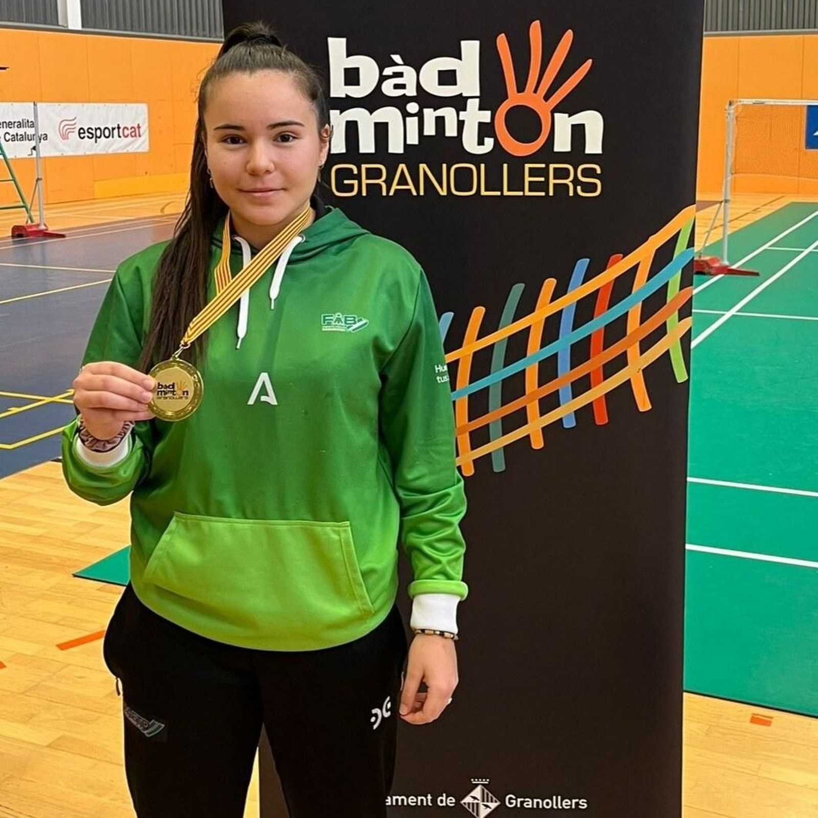 La almeriense Cristina Teruel posa con la medalla de oro conseguida en Granollers.