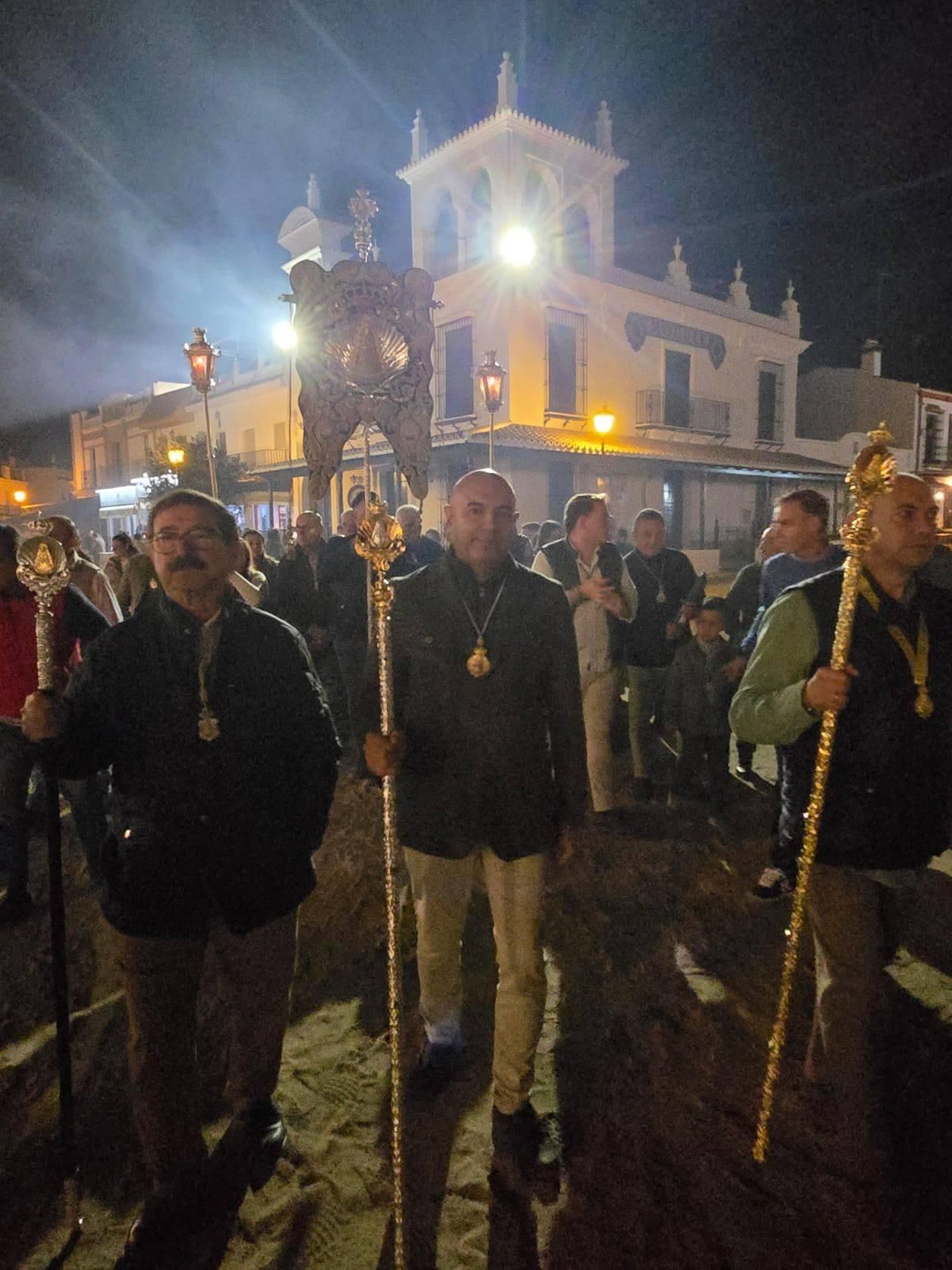 Las mejores imágenes de la peregrinación extraordinaria de Emigrantes a la aldea de El Rocío