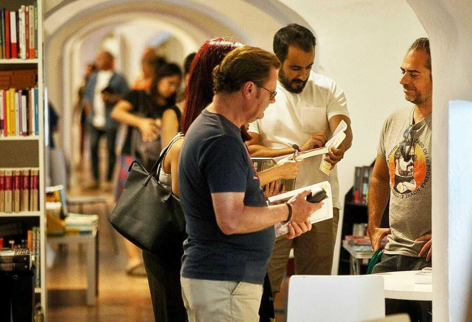 Todas las imágenes de la inauguración de la Feria del Libro de Cádiz