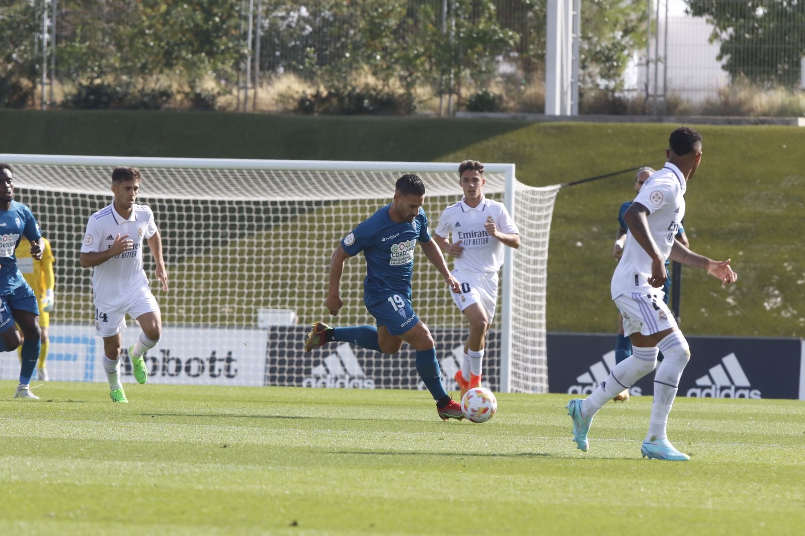 Las imágenes del partido entre el Real Madrid Castilla y el Córdoba CF