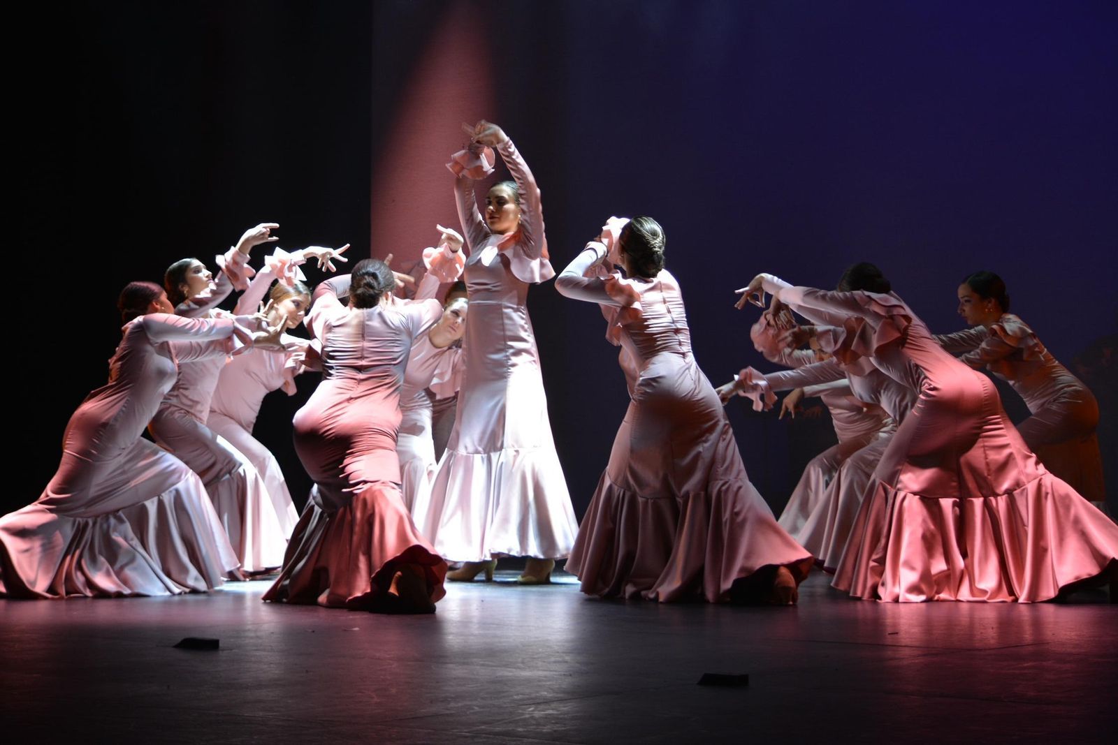 El espectáculo 'A Lola' dedicado a la Faraona resultó muy apasionante y emotivo.