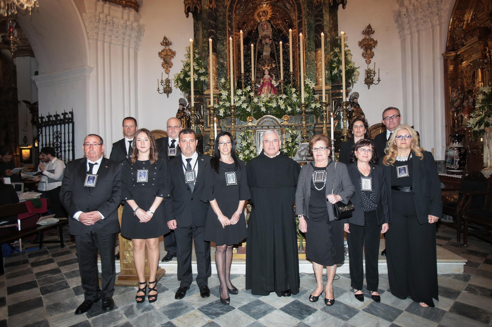 Los ocho nuevos profesos, con Fray Manuel Montanet, el prior Rafael Guerrero y los formadores Encarnación Orellana y Ramón Fernández.