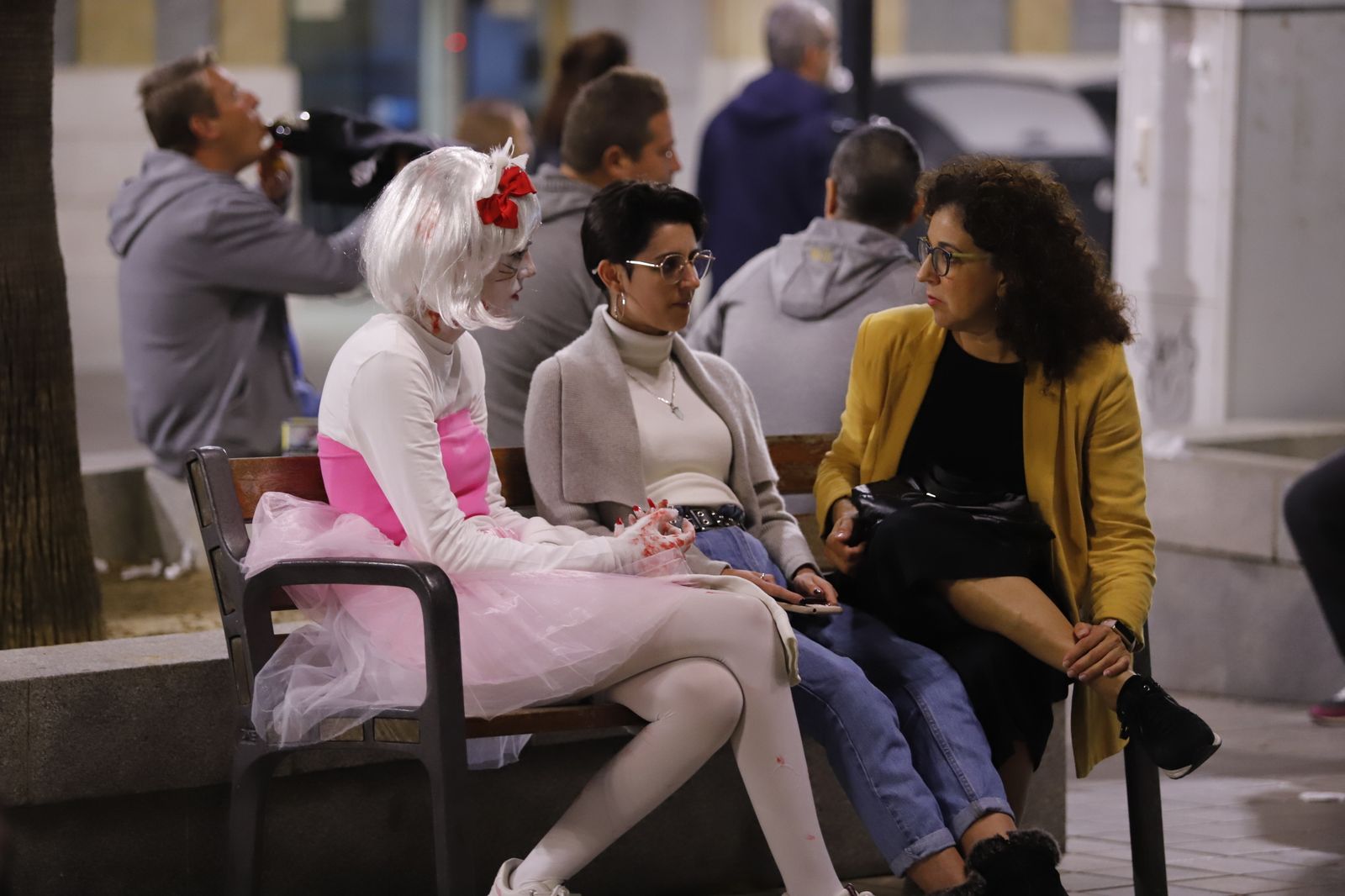 Ambiente de Halloween en las calles de Huelva