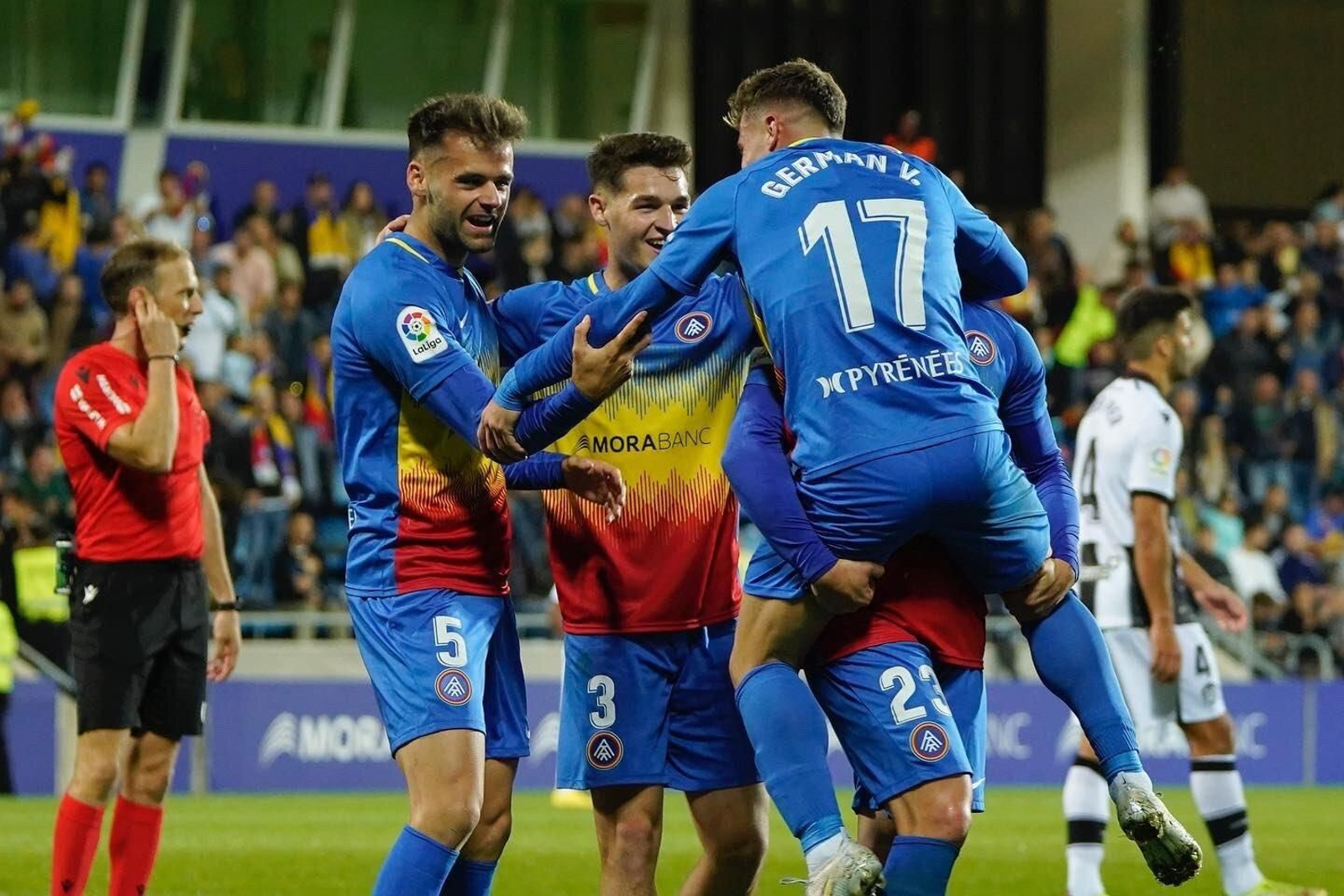 El Andorra celebra uno de sus goles al Levante.