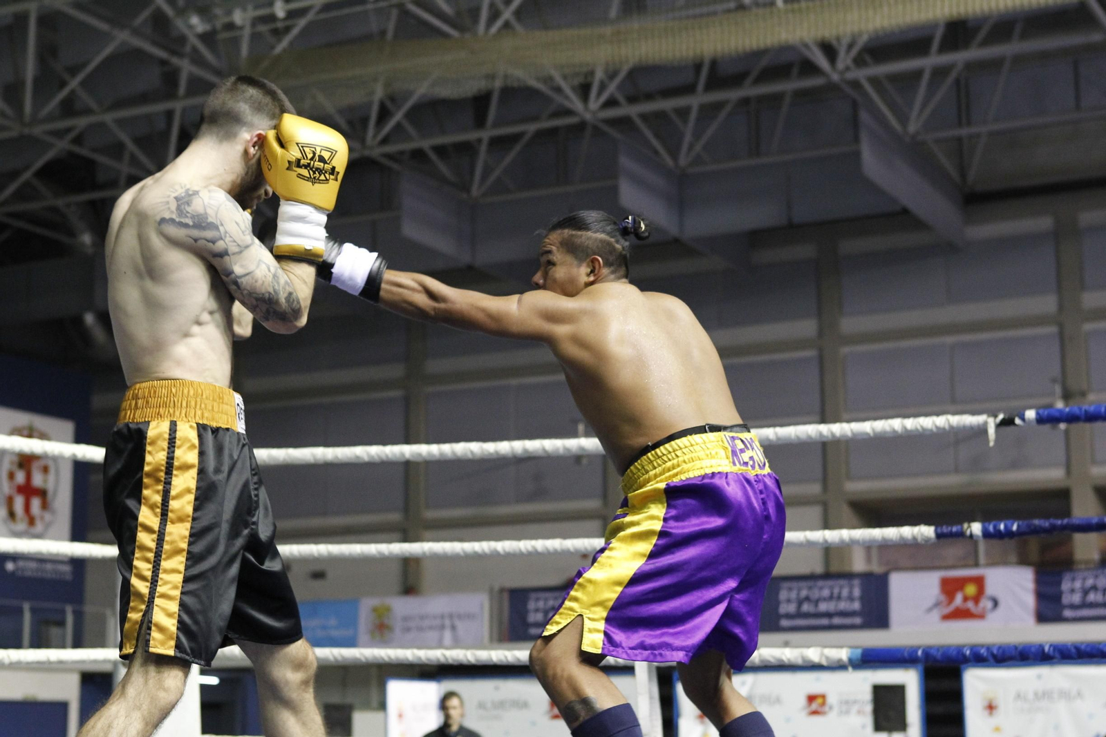 Fotogalería de la velada solidaria de boxeo