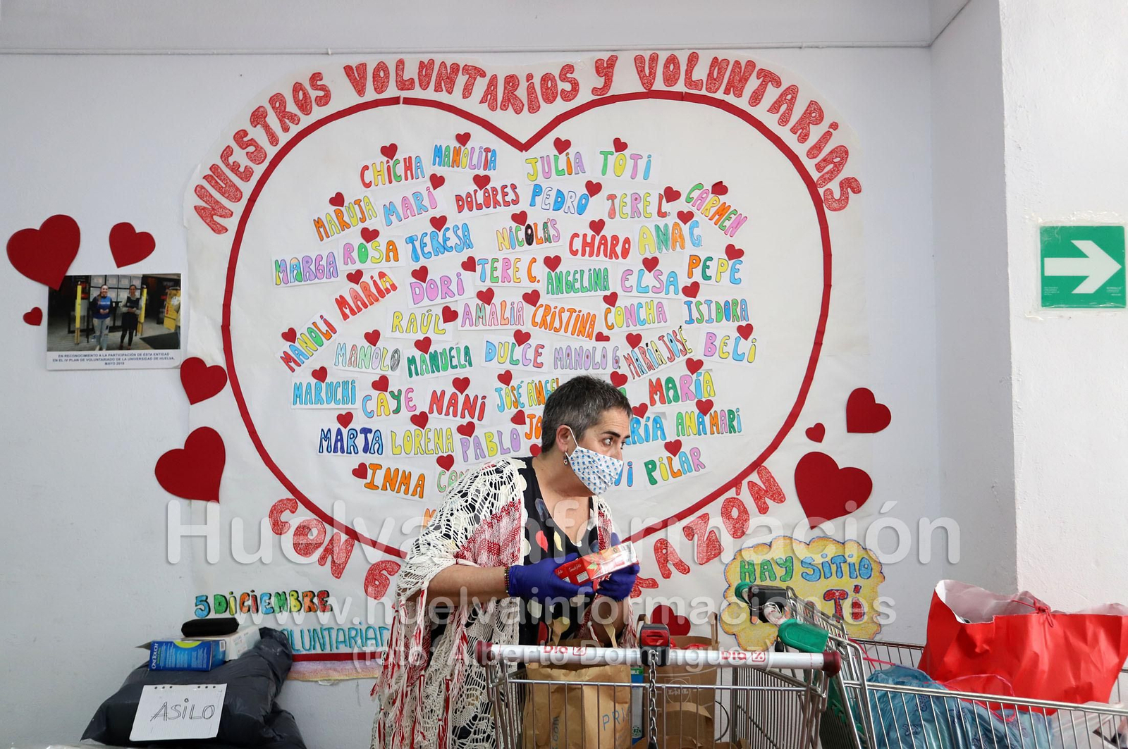 Imágenes de la firma del convenio entre el Puerto de Huelva y Madre Coraje en su 25 aniversario