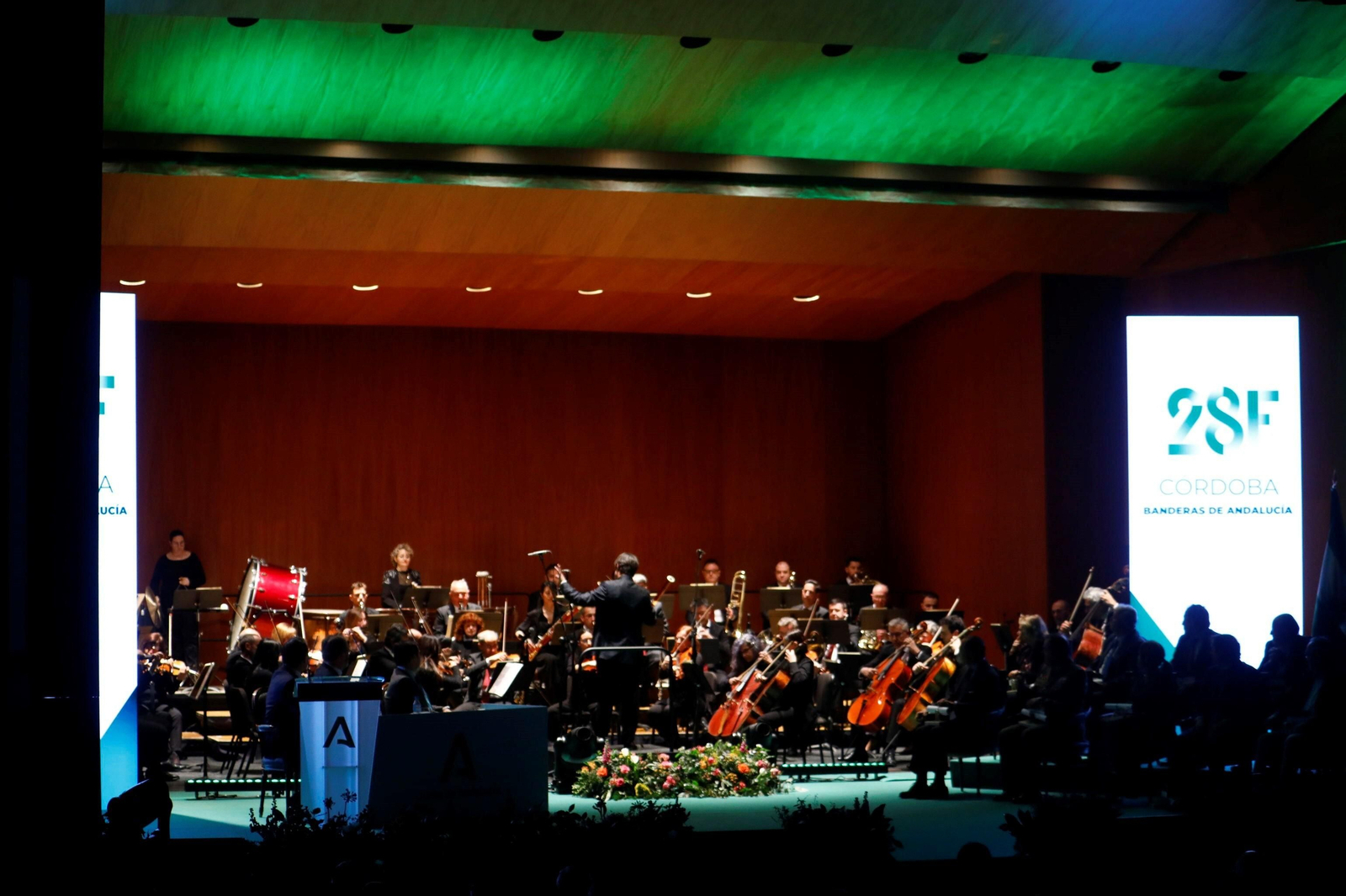 La entrega de las Banderas de Andalucía en Córdoba por el 28F, en imágenes