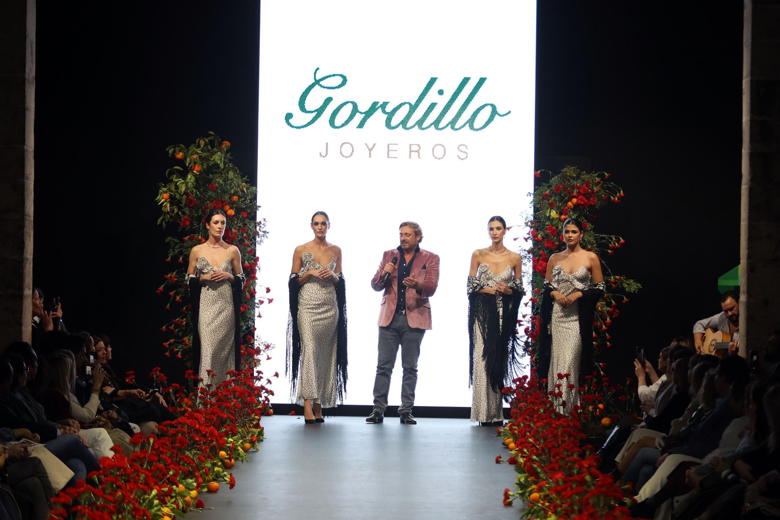 Desfile de Joyería Gordillo en la Pasarela Flamenca Jerez 2025 Desfile de Joyería Gordillo en la Pasarela Flamenca Jerez 2025