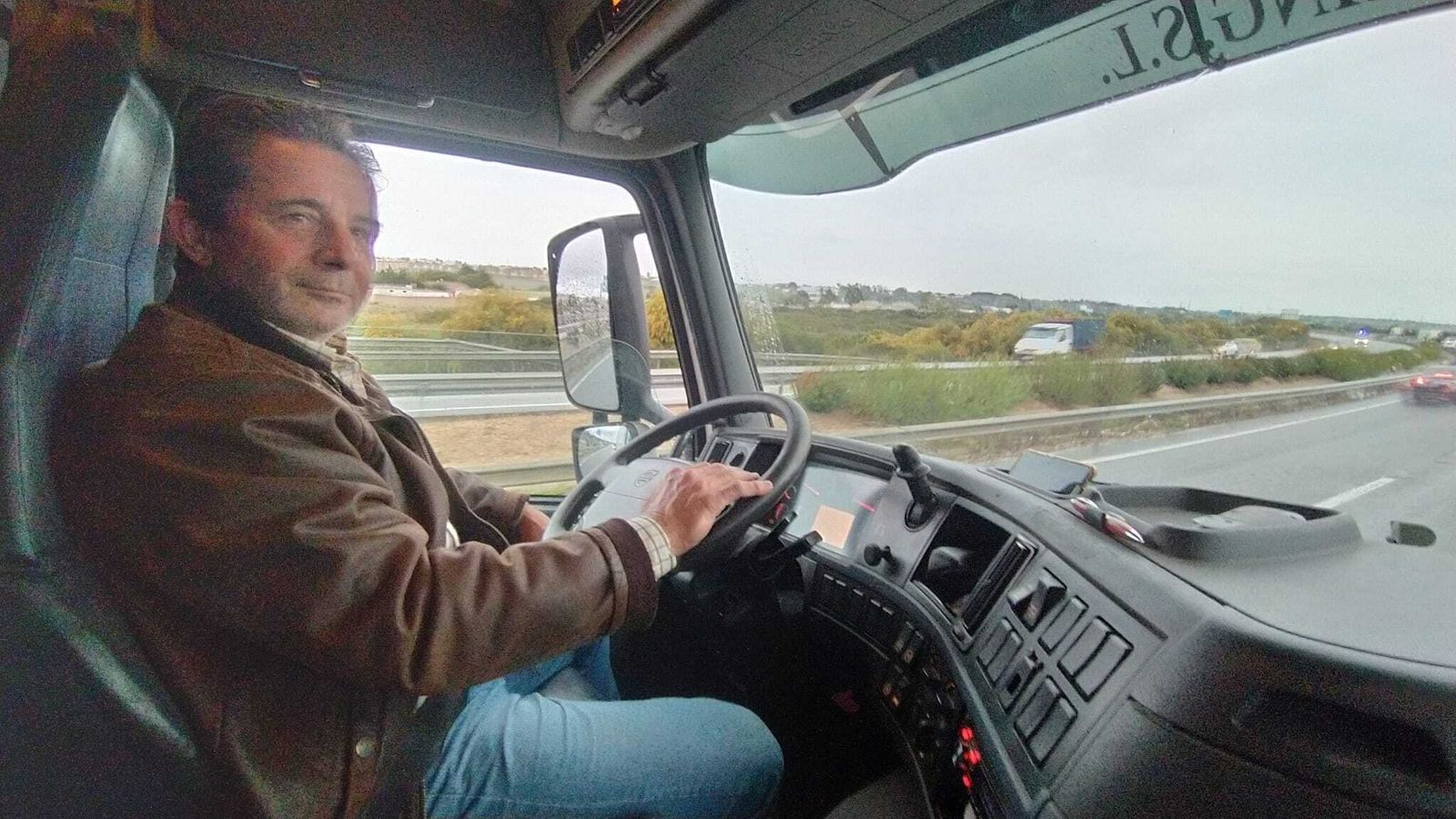 Manuel Marín, uno de los transportistas que hoy ha secundado la marcha convocada por la plataforma.