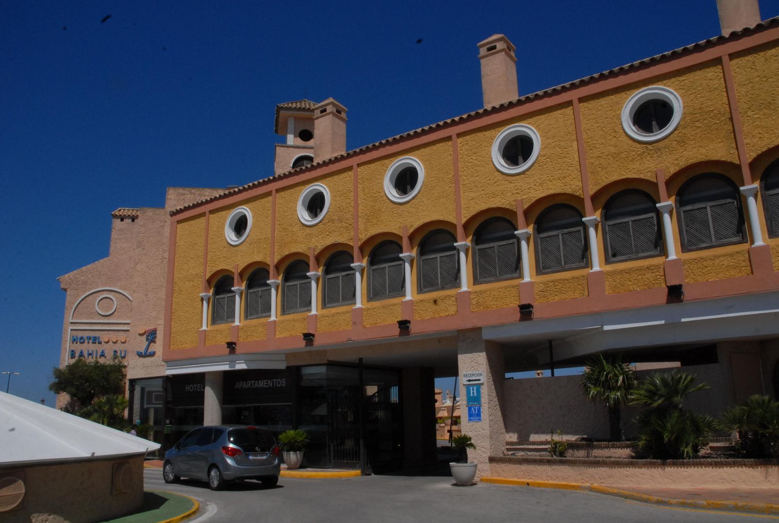 El hotel Bahía Sur, en una foto de archivo.