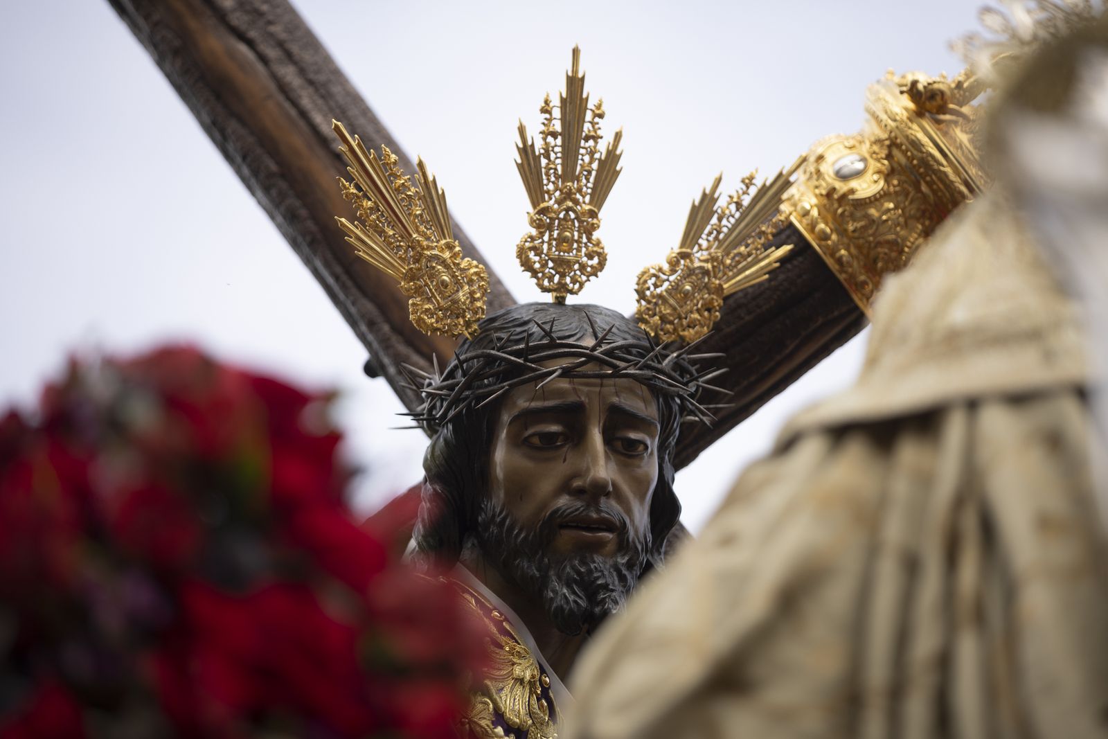 Lunes Santo: Tres Caídas en Huelva, en imágenes