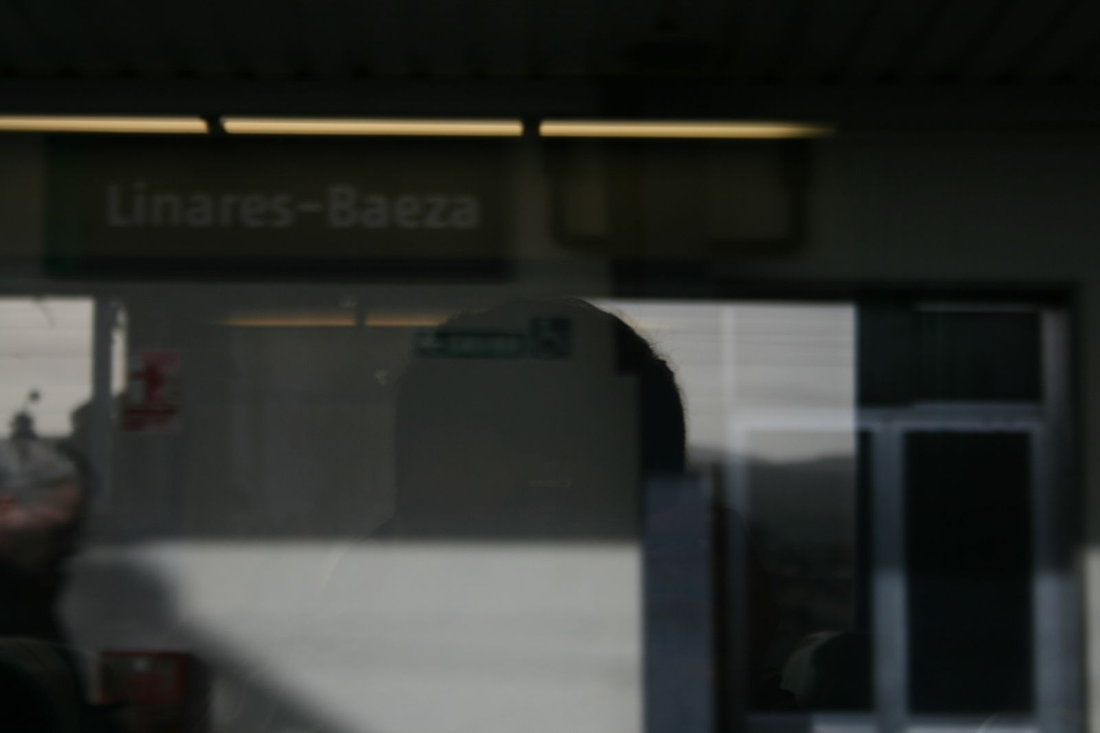 Llegada a Linares del tren Granada-Madrid