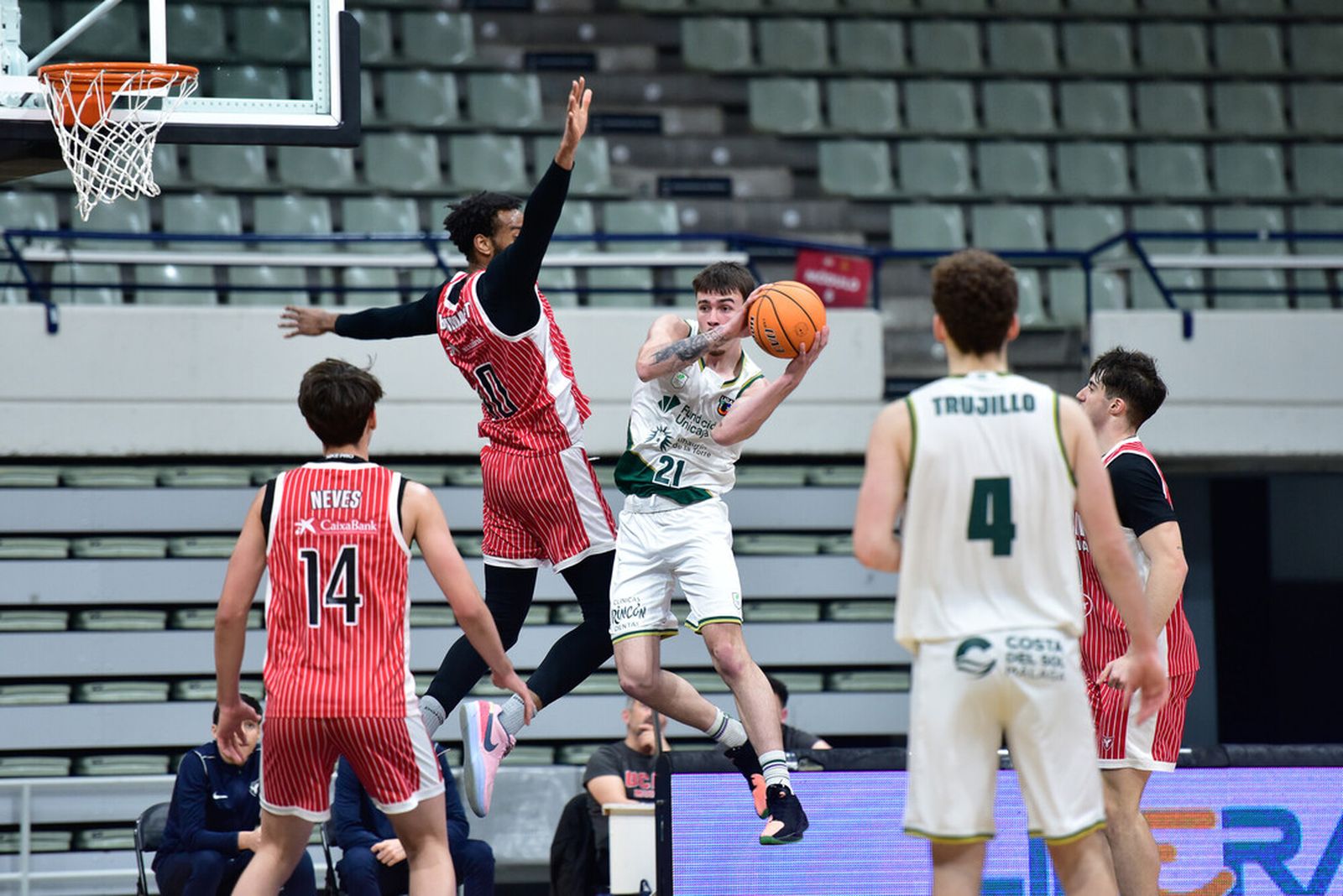 Liga U22: El Unicaja acusa las bajas y cae en Murcia (91-77)