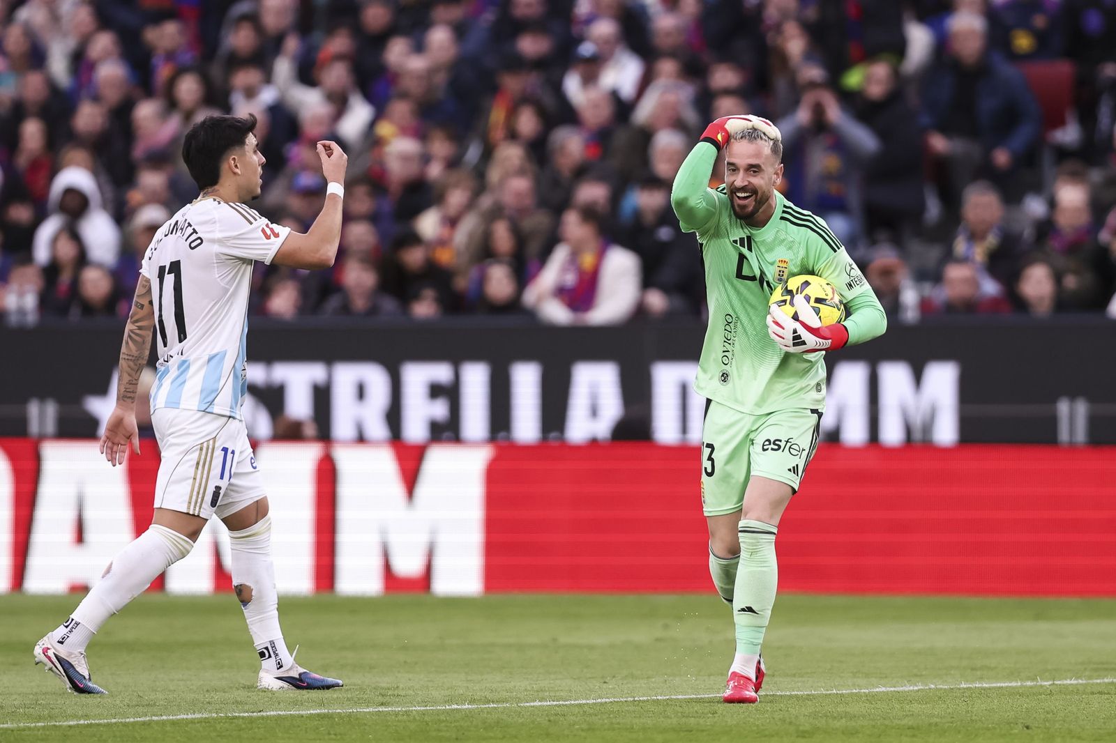 Las fotos del Barcelona-Oviedo