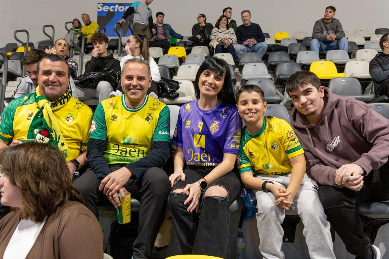 El éxtasis de la victoria copera del Jaén Paraíso Interior FS sobre el Barça, en imágenes